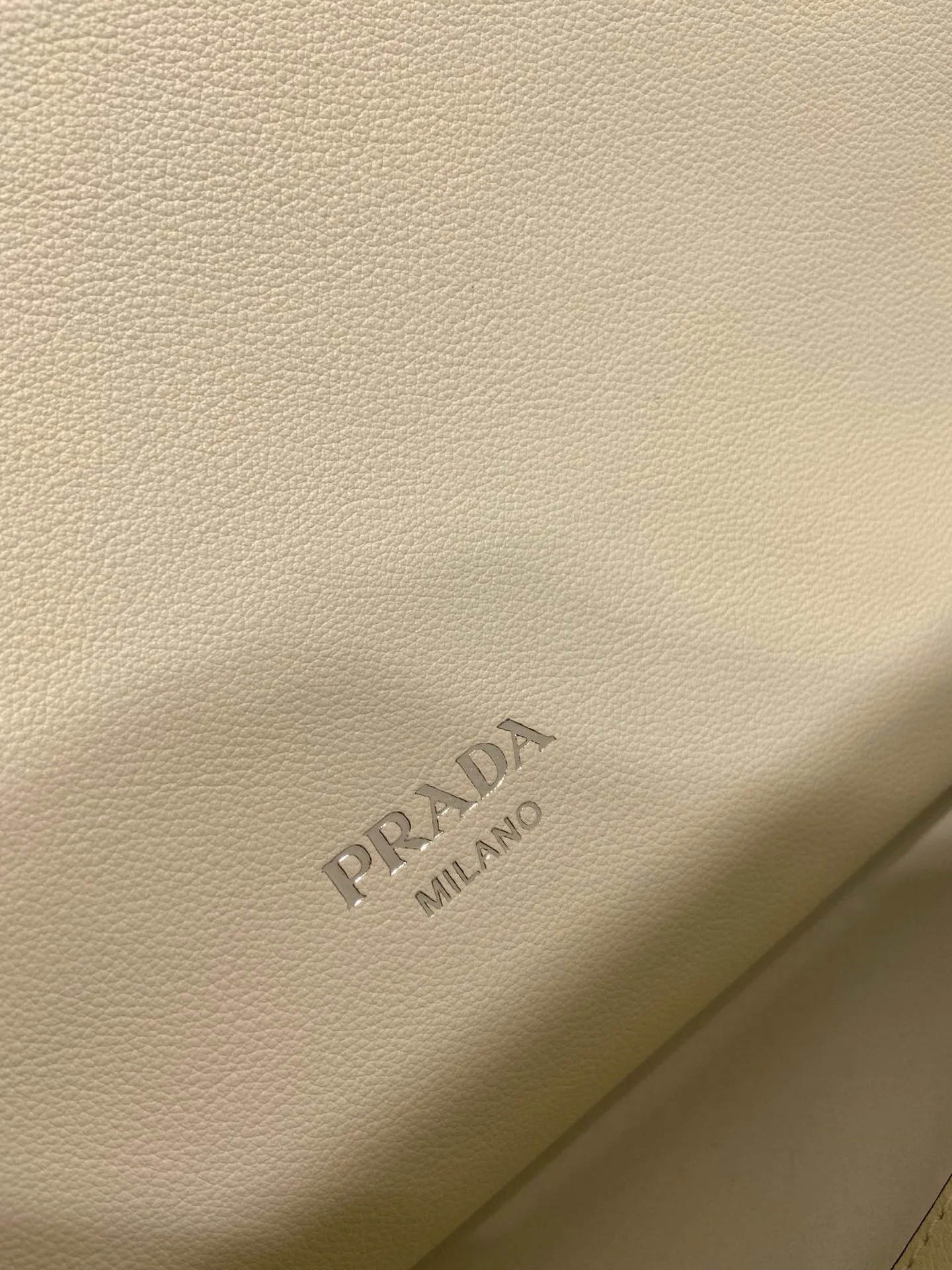 Сумки На Ремне Женские Prada 13162680