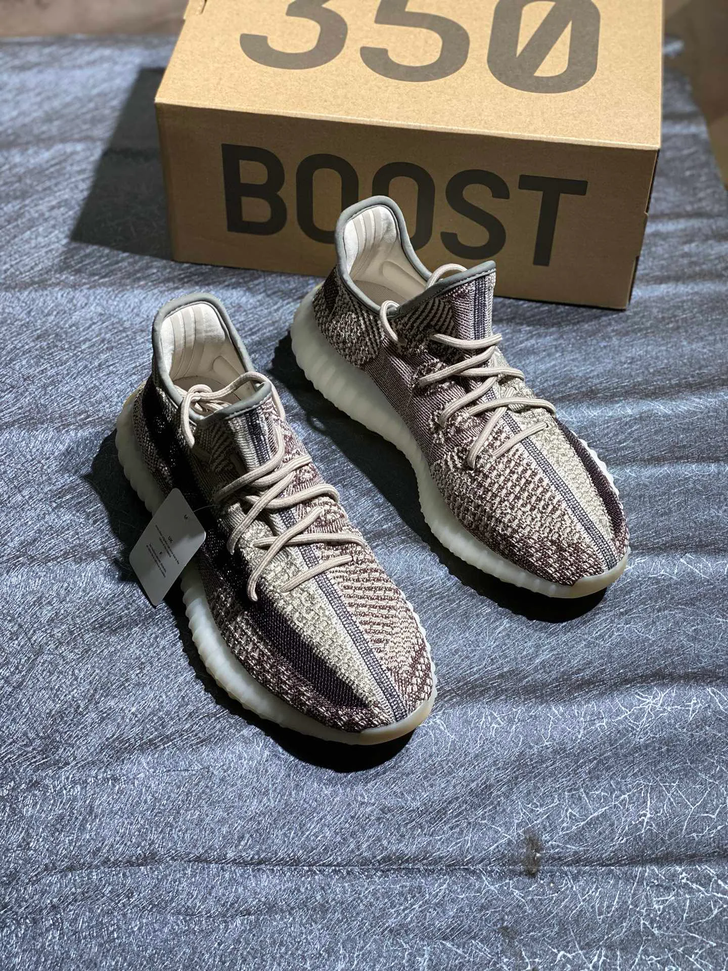Кроссовки Мужские Yeezy 17326253