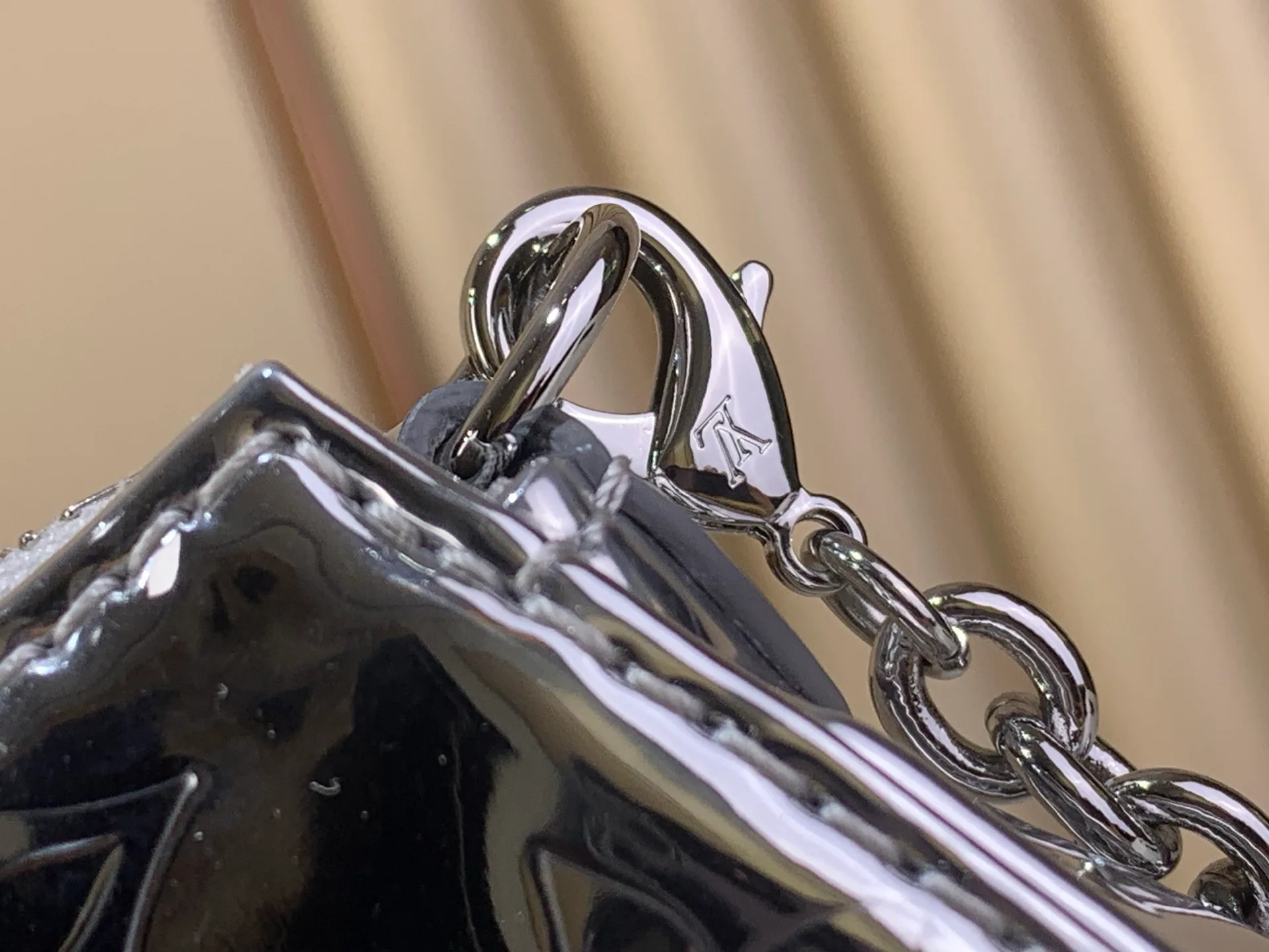 Клатчи Женские Louis Vuitton 5041305