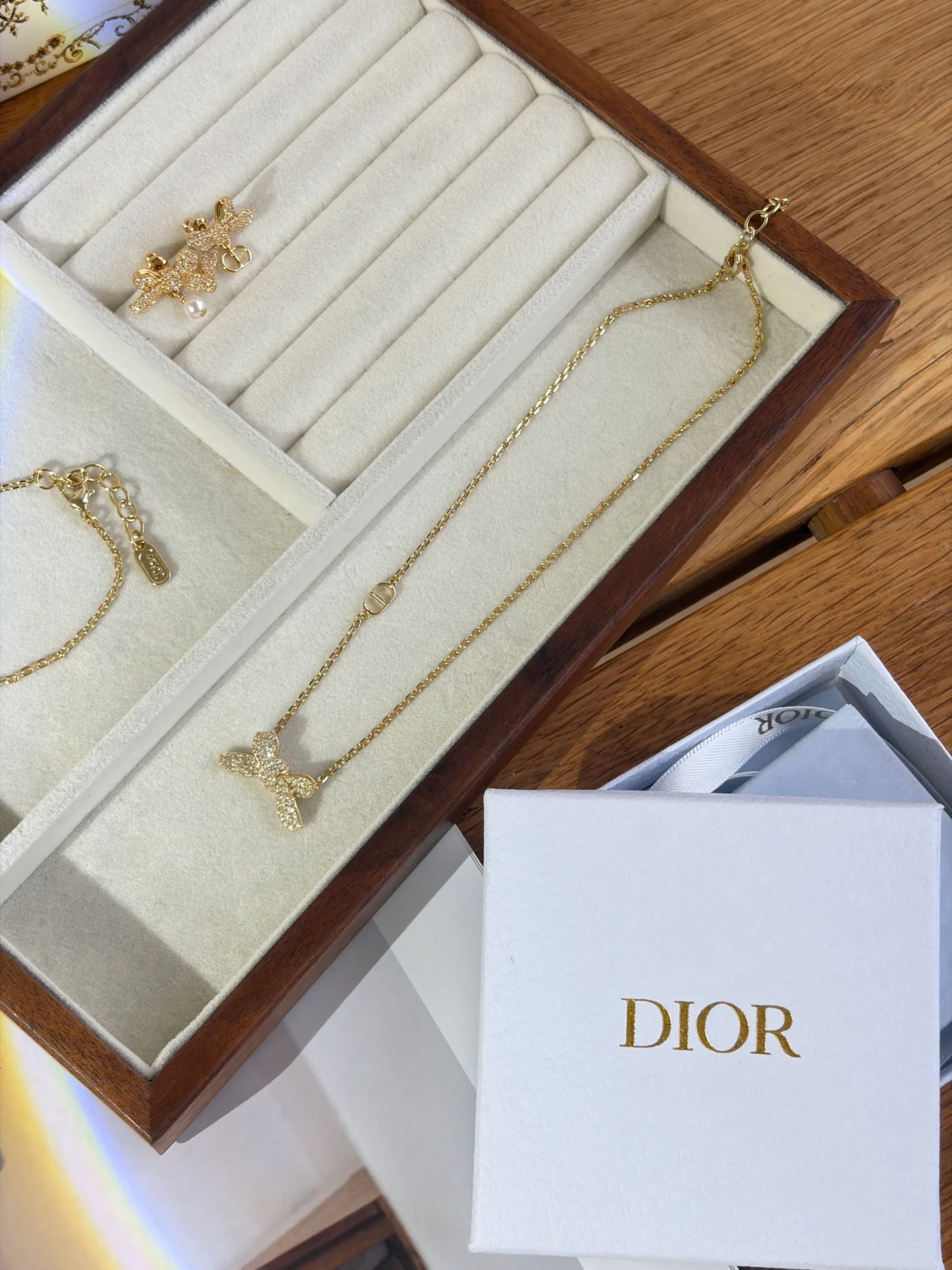 Бижутерия Christian Dior 18063944