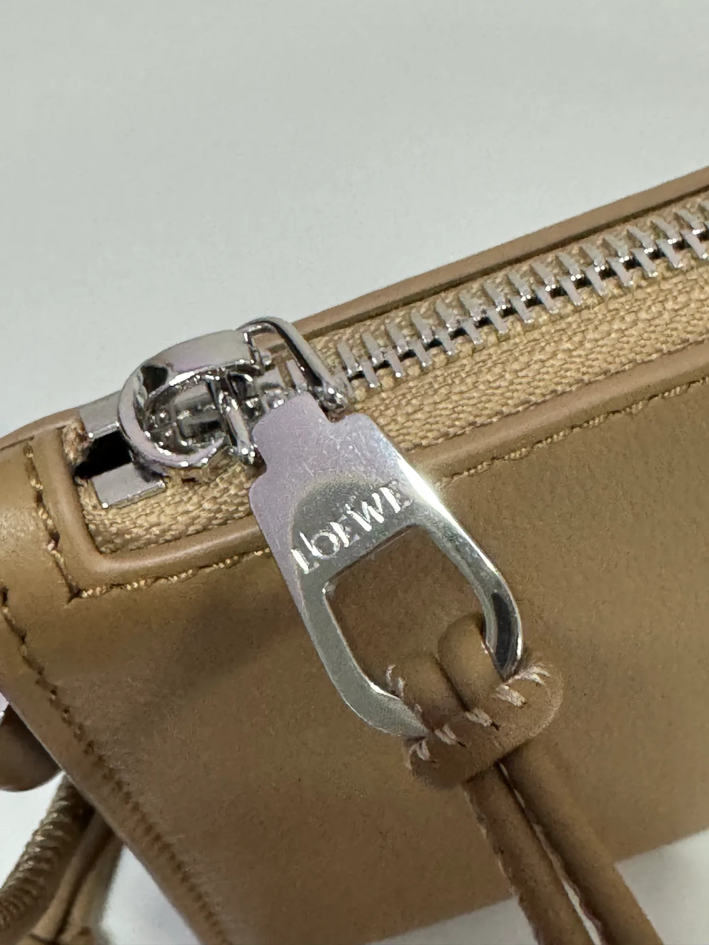 Сумки На Ремне Женские Loewe 17551016