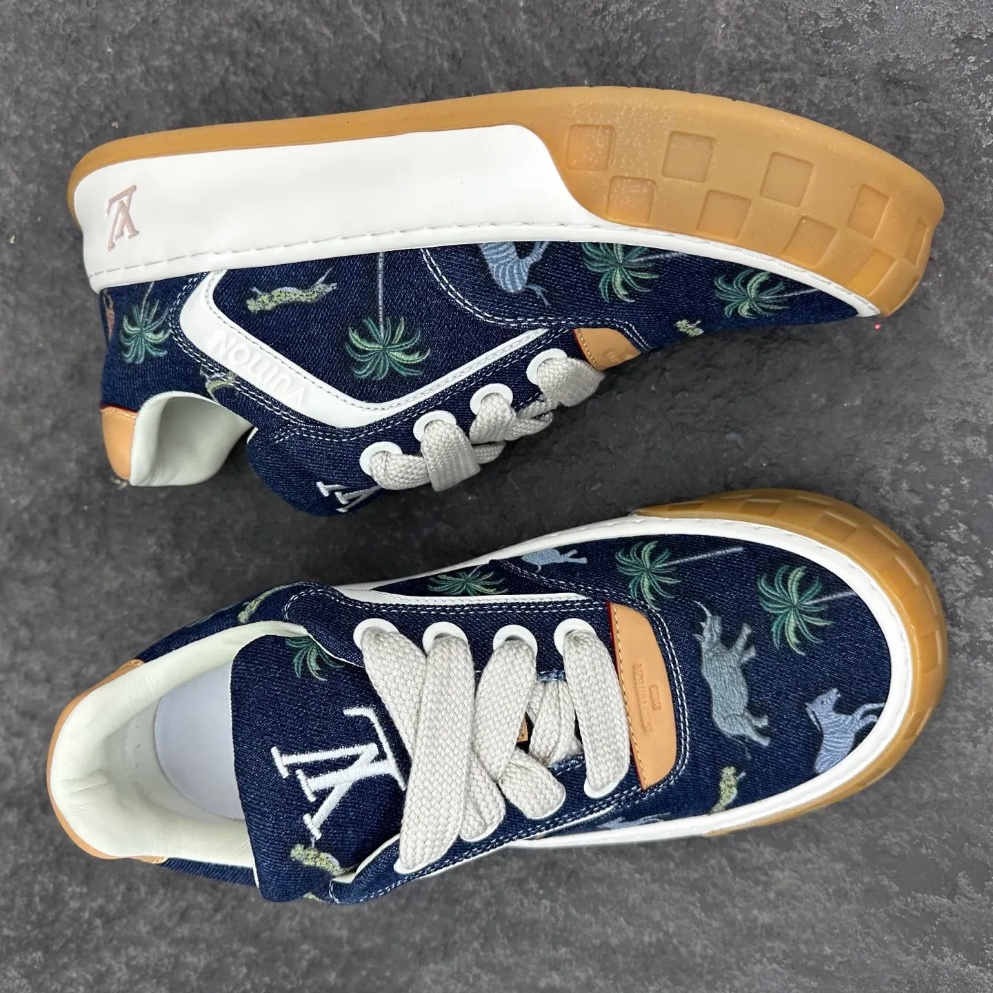 Кроссовки Мужские Louis Vuitton 4702959