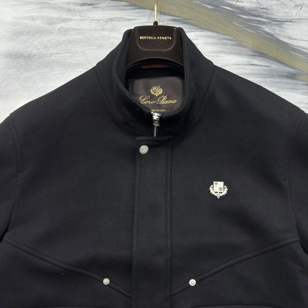 Куртки И Пуховики Мужские Loro Piana 389915
