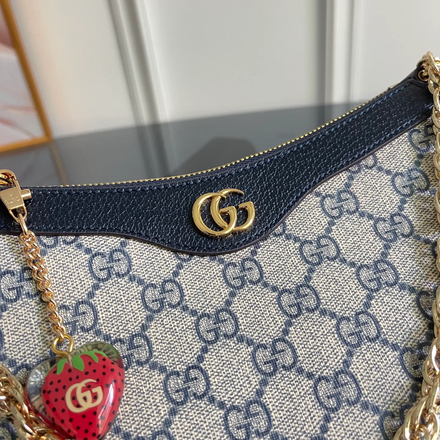 Классические Сумки Женские Gucci 13558900