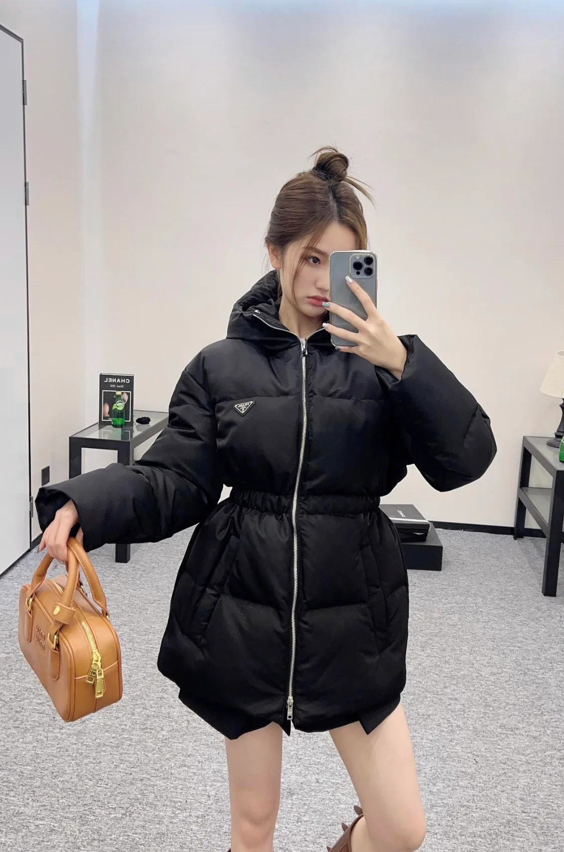 Пуховики Женские Prada 187505