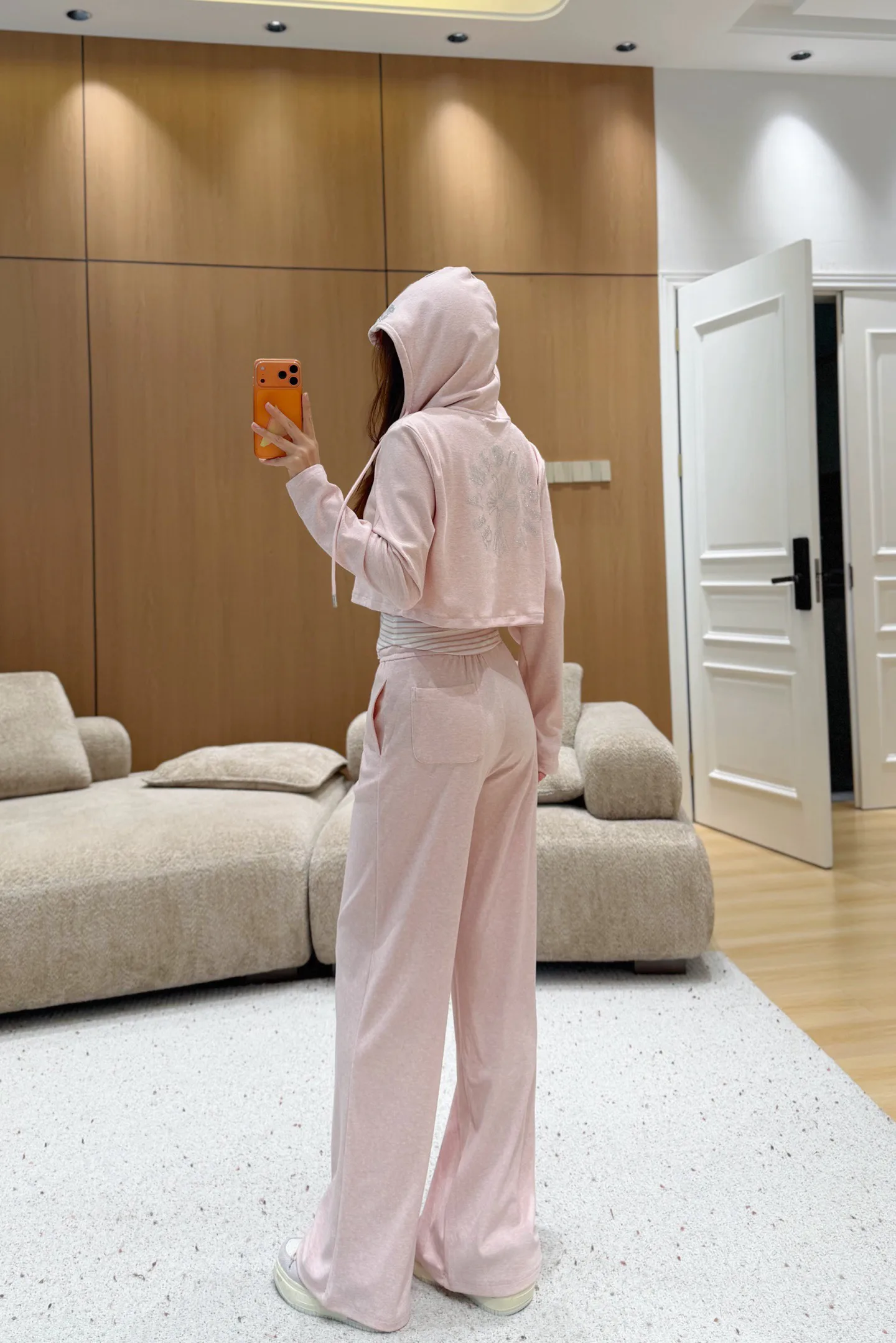 Костюмы Женские Chanel 17988115