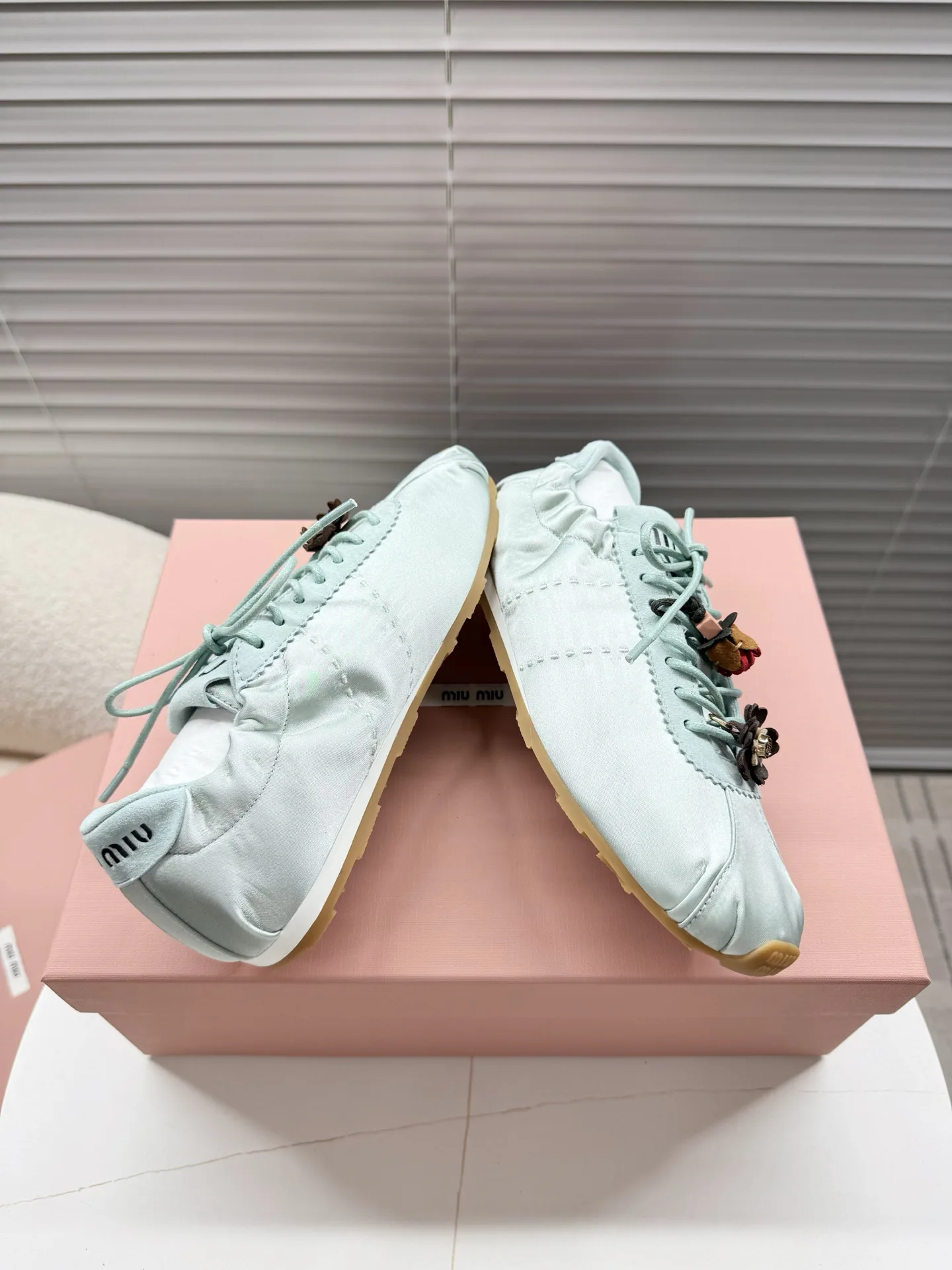 Кроссовки Женские Miu Miu 3742525