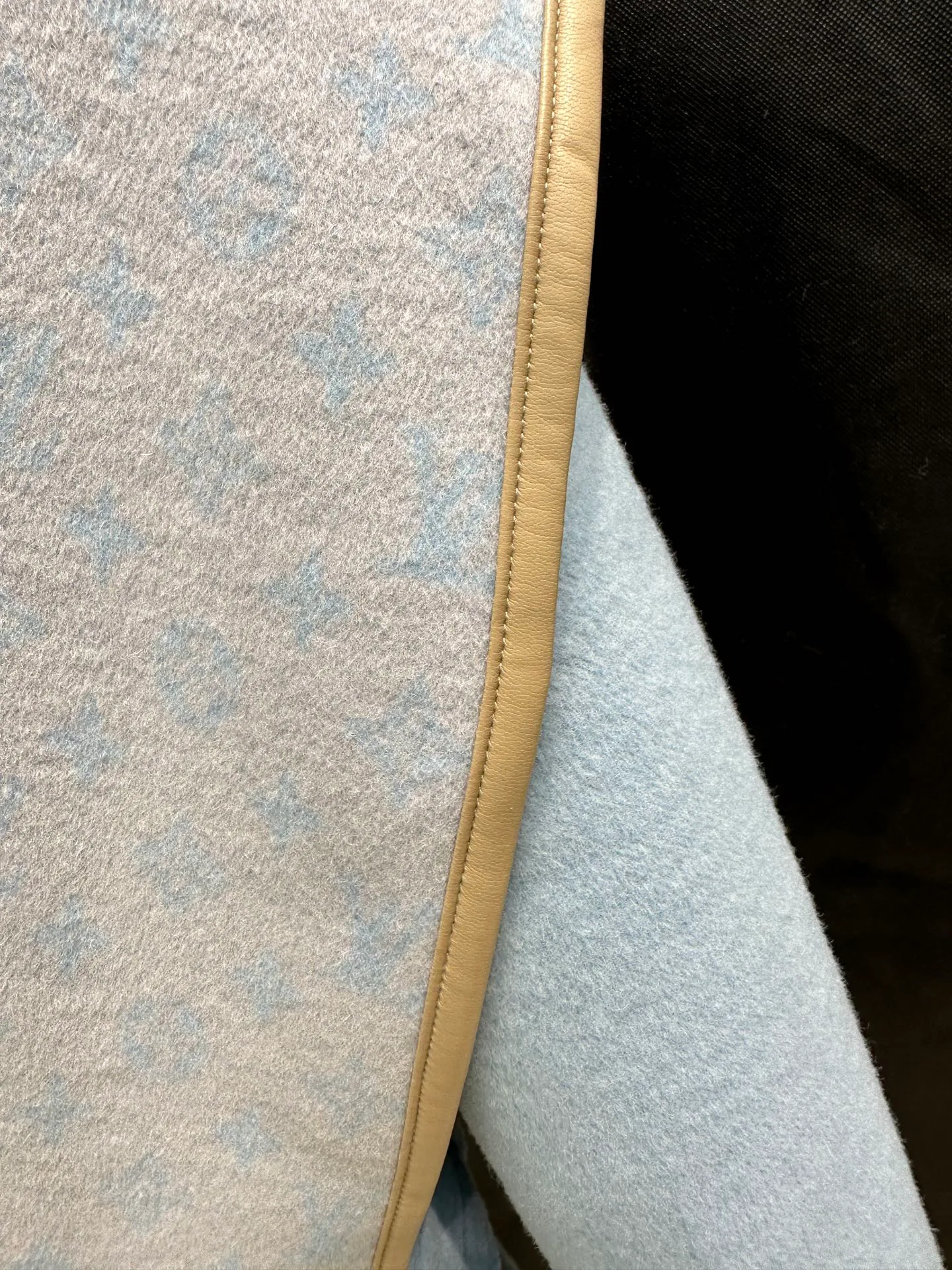 Пальто Женские Louis Vuitton 793717