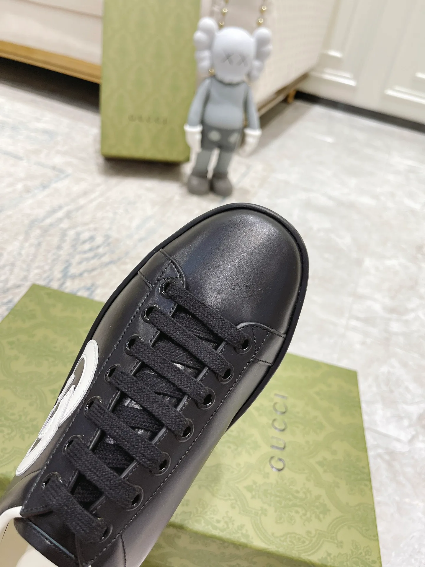 Кроссовки Женские Gucci 17620424