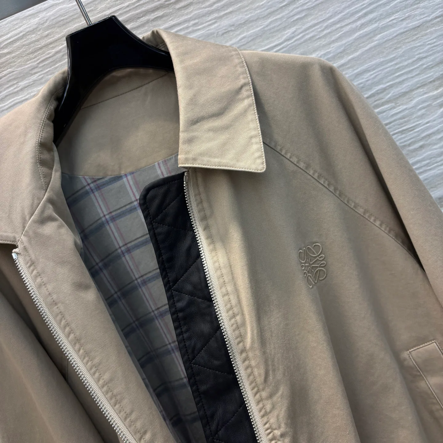 Куртки И Пуховики Женские Loewe 13363