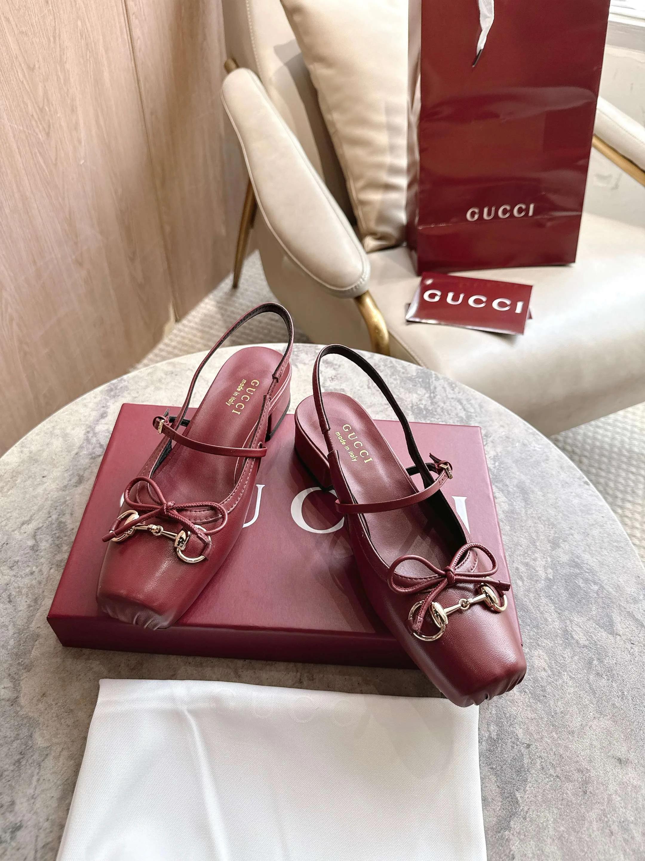 Босоножки Женские Gucci 12702537