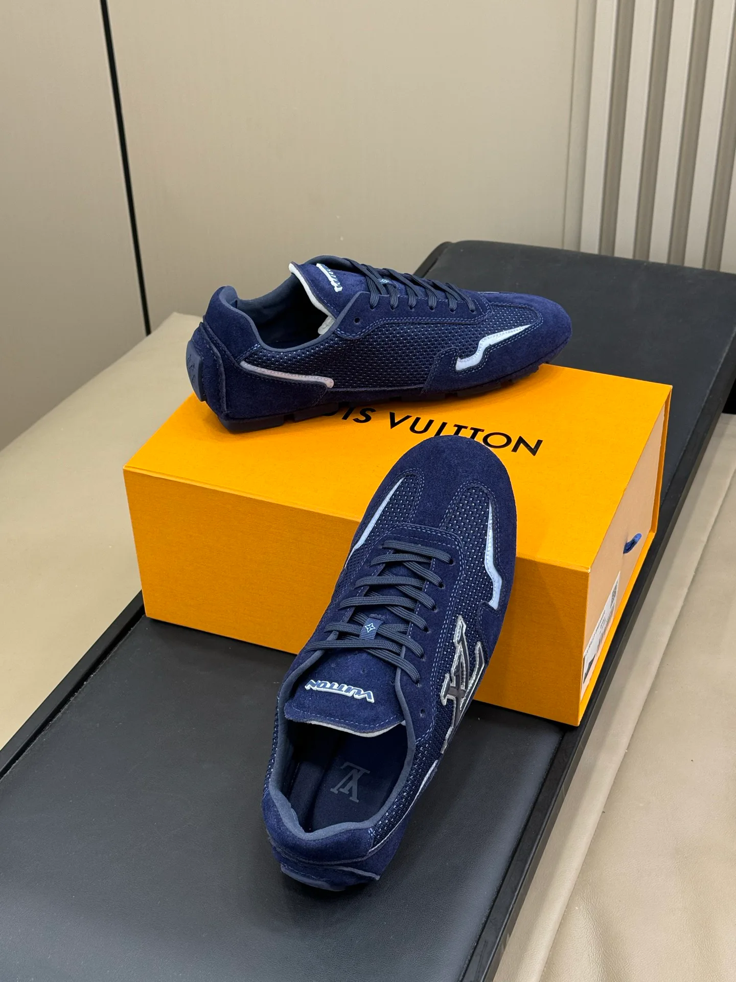 Кроссовки Мужские Louis Vuitton 48642