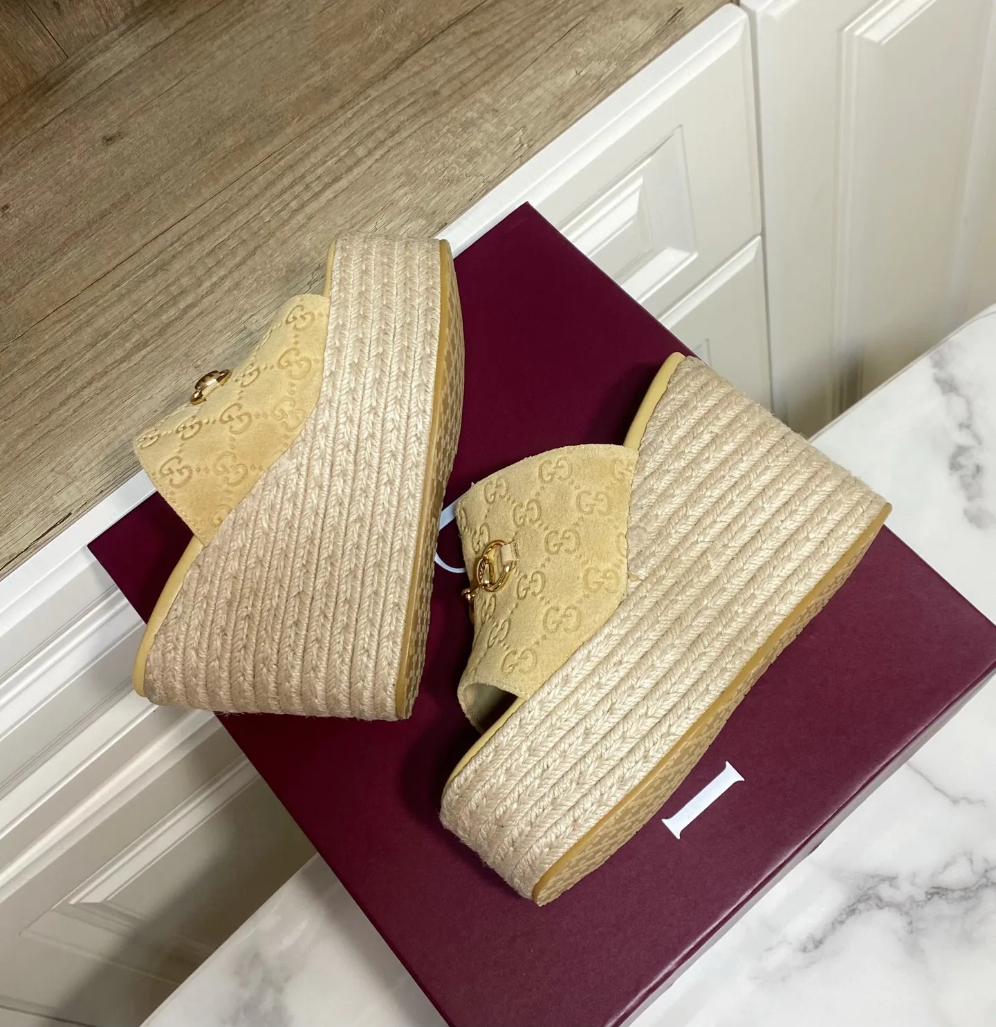 Сандалии Женские Gucci 11543699