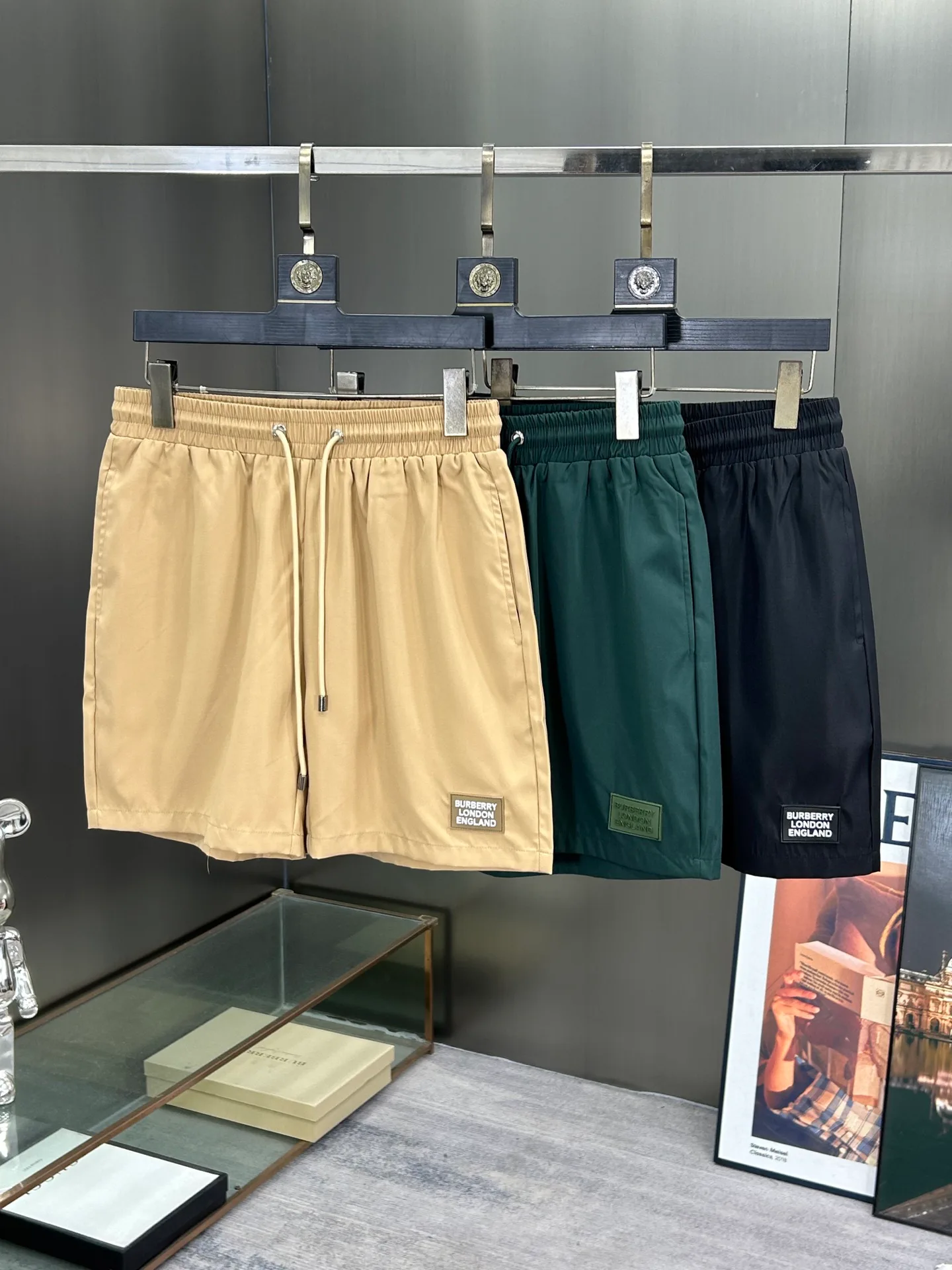 Шорты Мужские Burberry 18000493