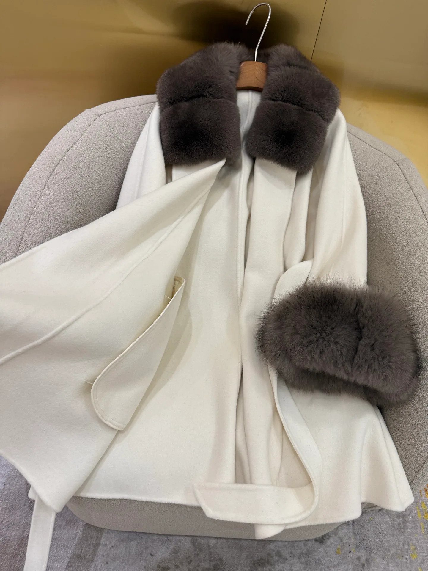 Пальто Женские Loro Piana 785520