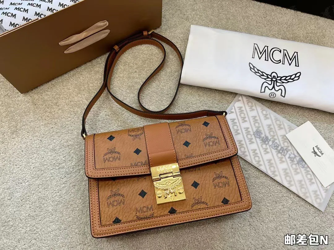 Сумки На Ремне Женские Mcm 12742723