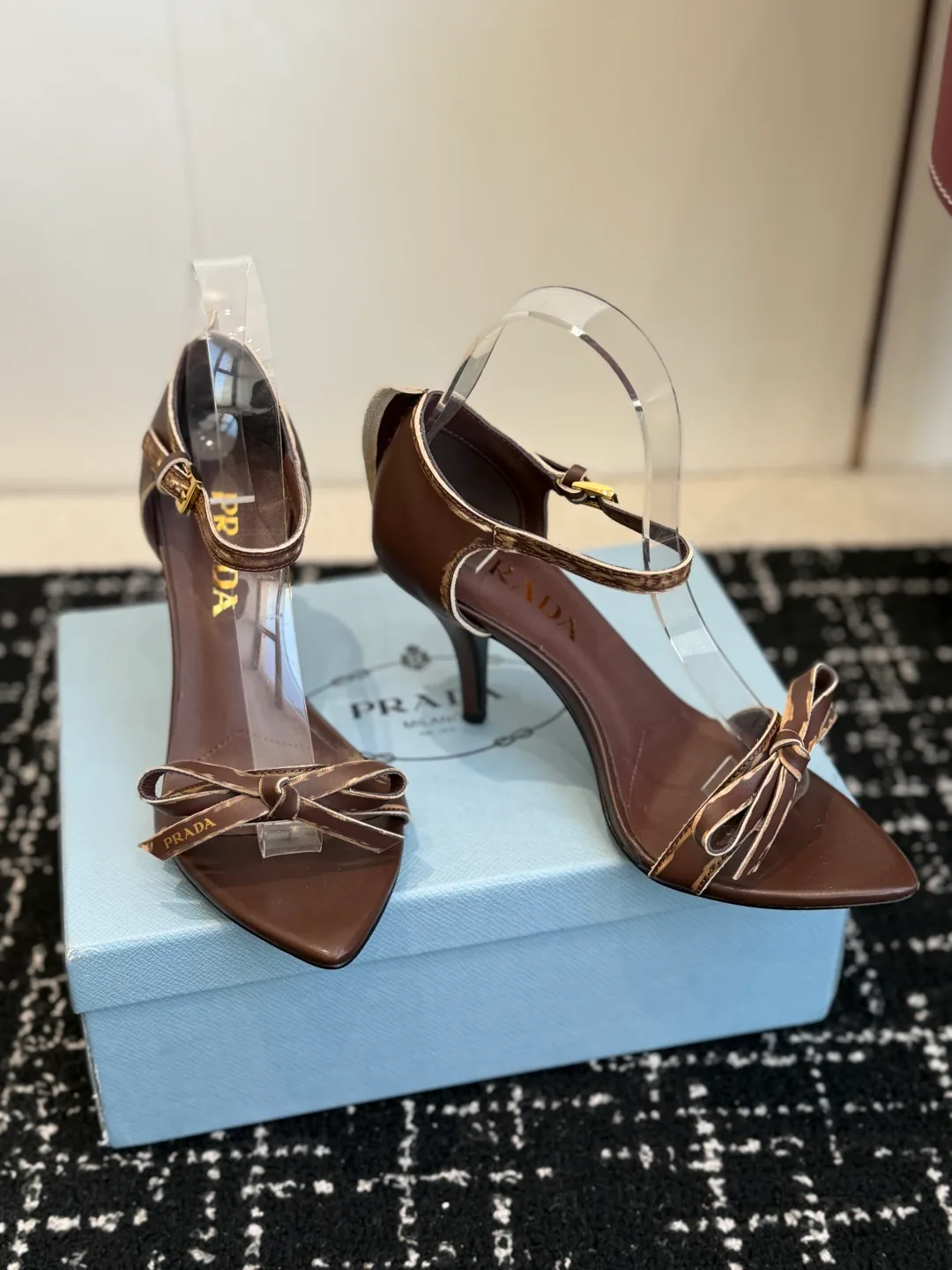 Босоножки Женские Prada 1262116