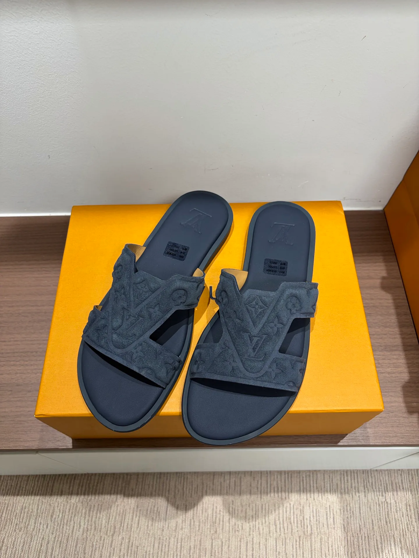 Шлепанцы Мужские Louis Vuitton 12826627
