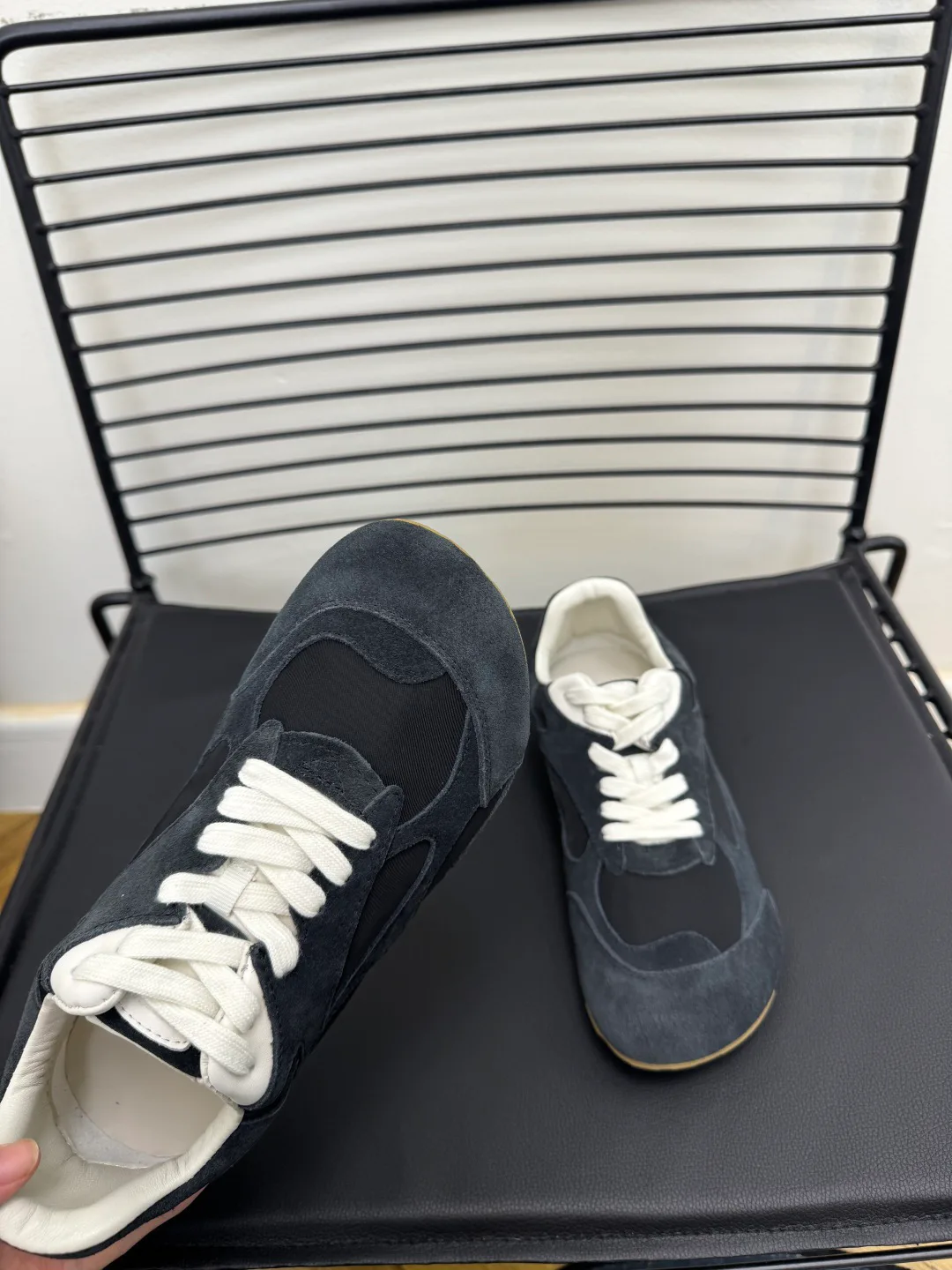 Кроссовки Женские Bottega Veneta 18367002