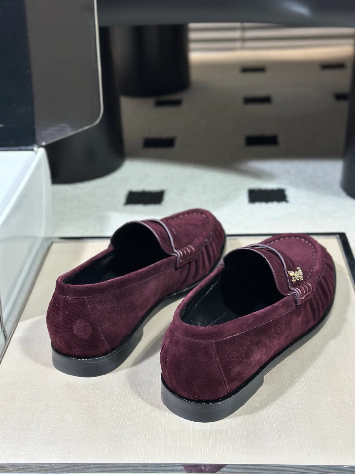 Лоферы И Мокасины Женские Saint Laurent 18041792