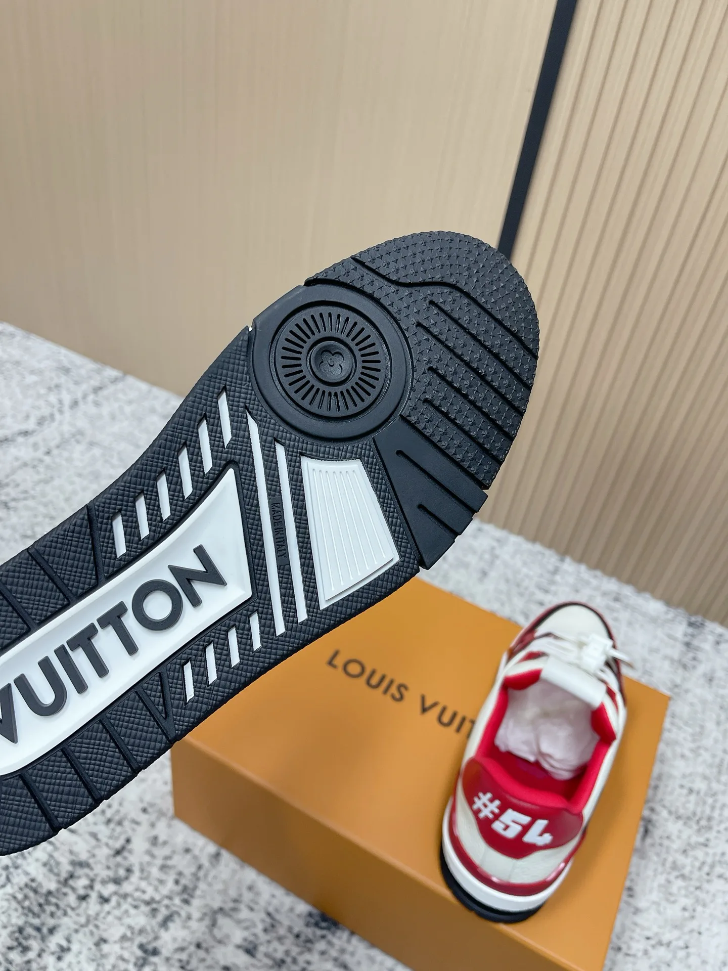 Кроссовки Женские Louis Vuitton 997543