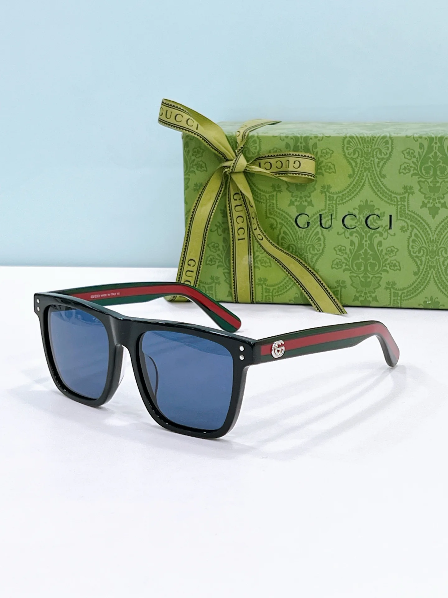 Очки Gucci 12745869