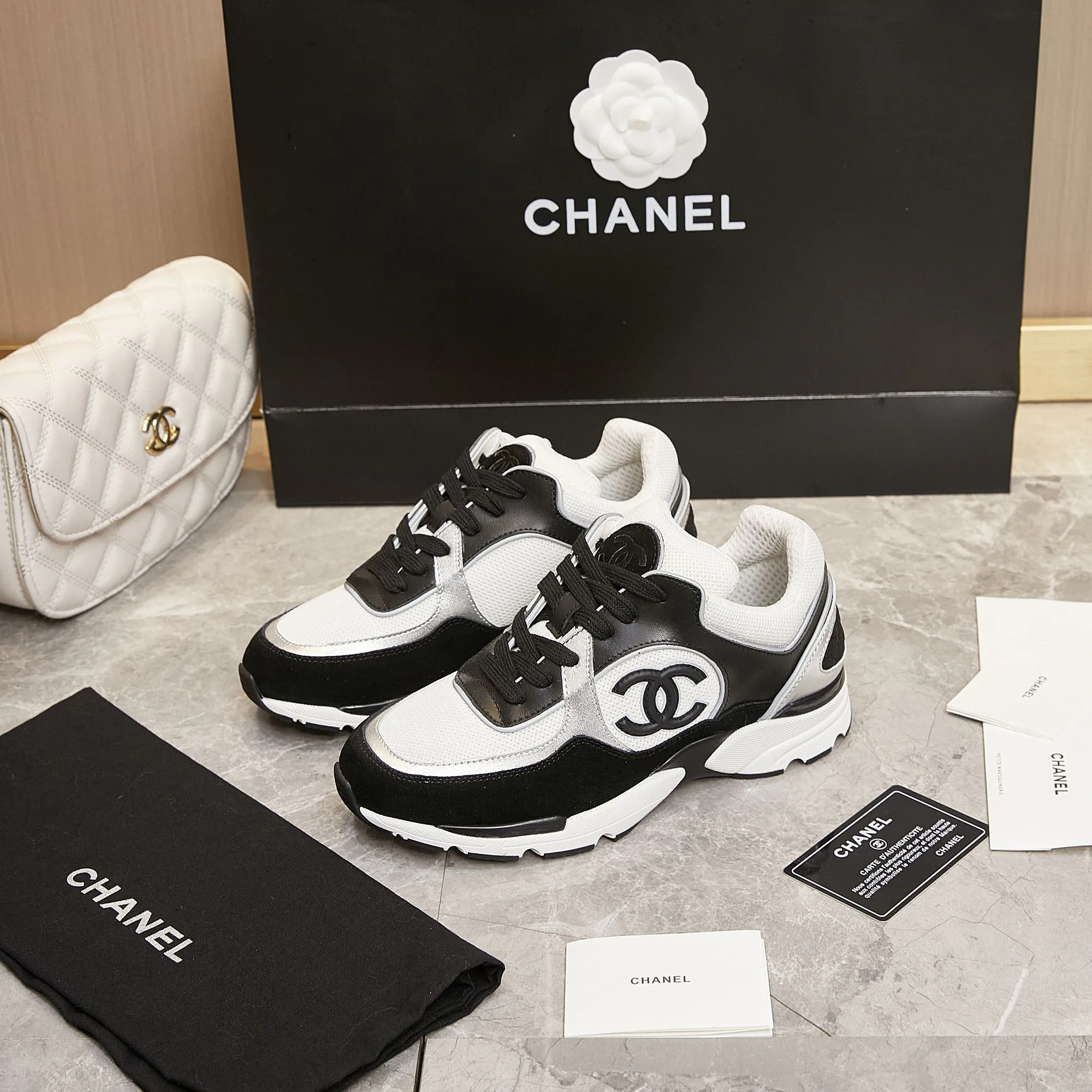 Кроссовки Женские Chanel 11025418