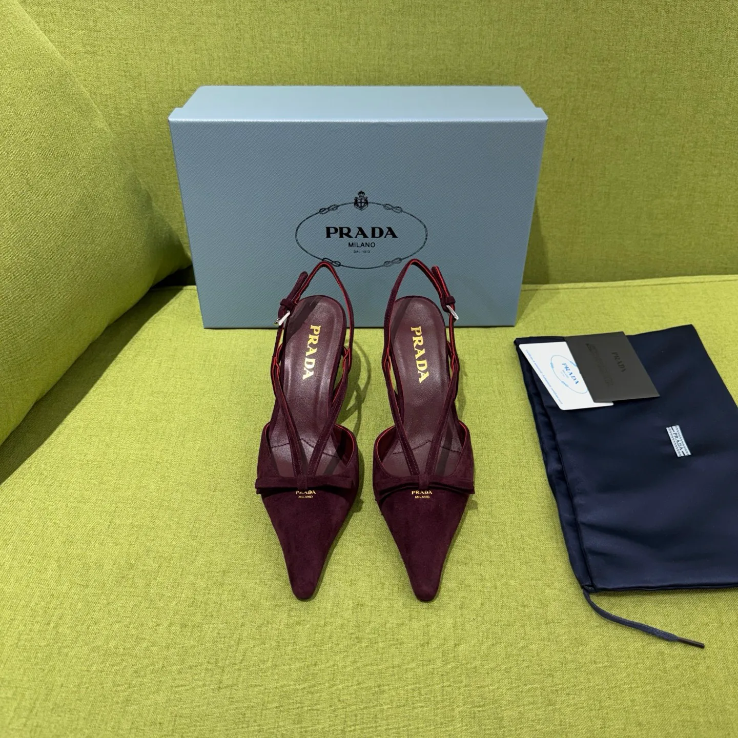 Босоножки Женские Prada 19075241