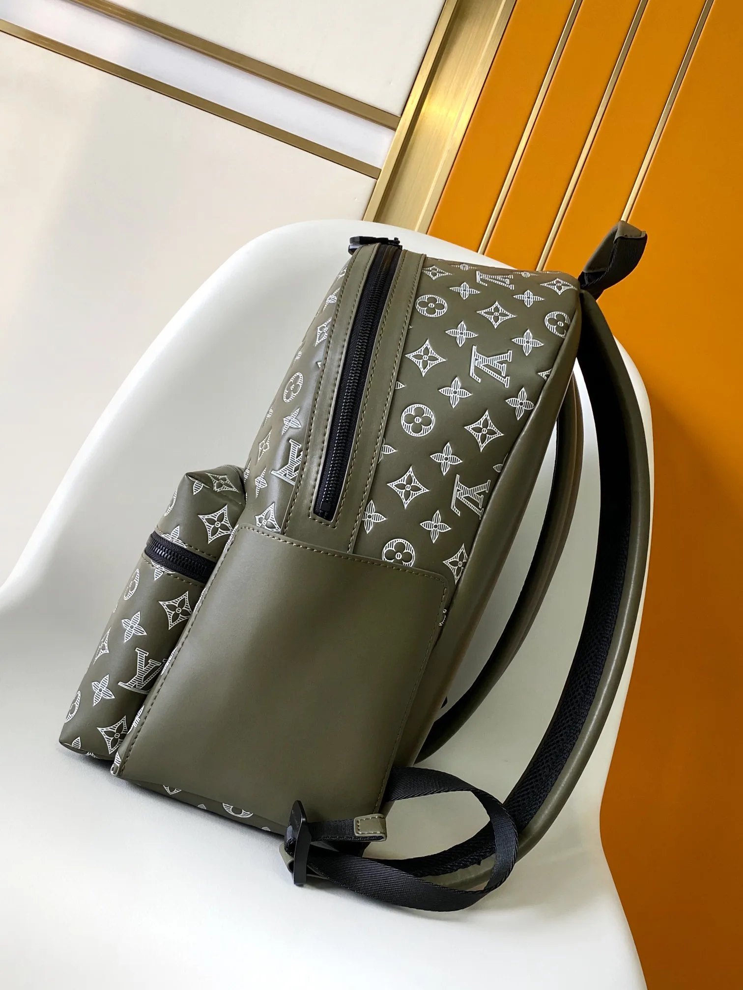 Рюкзаки Женские Louis Vuitton 13435262