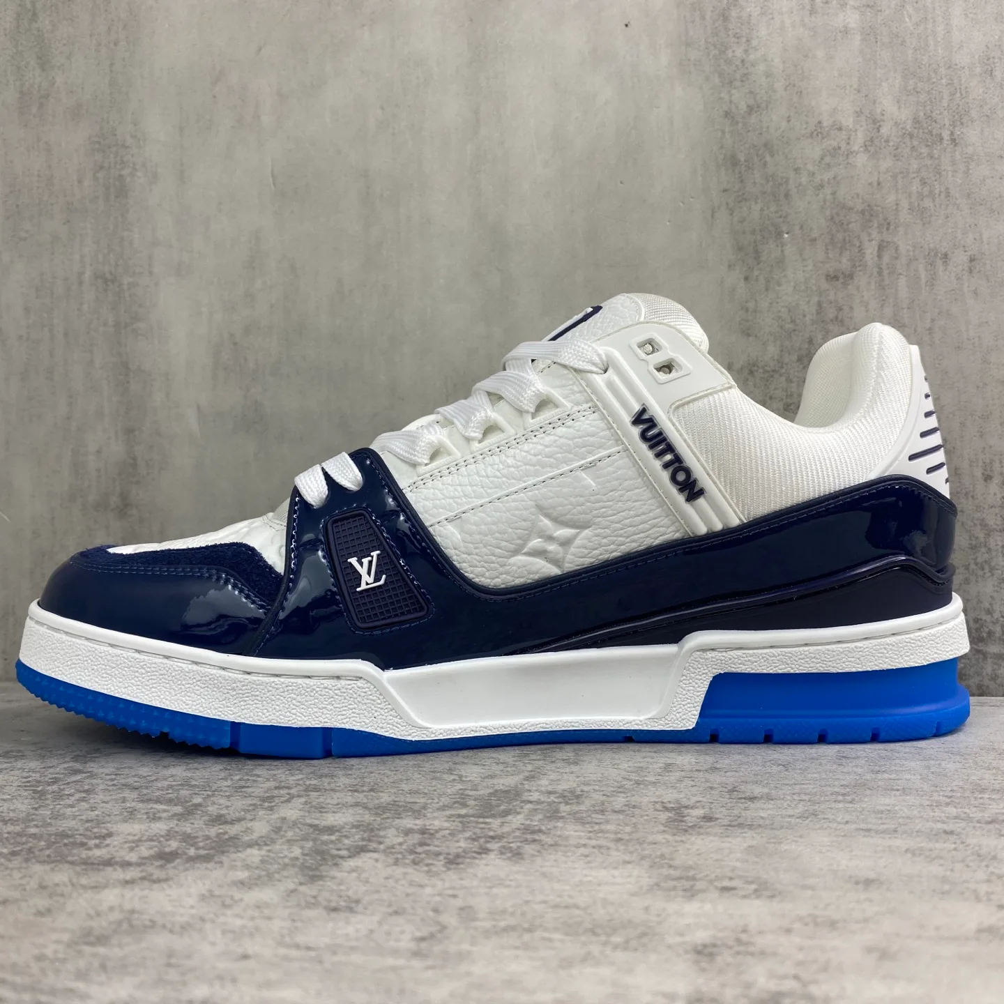 Кроссовки Женские Louis Vuitton 226857