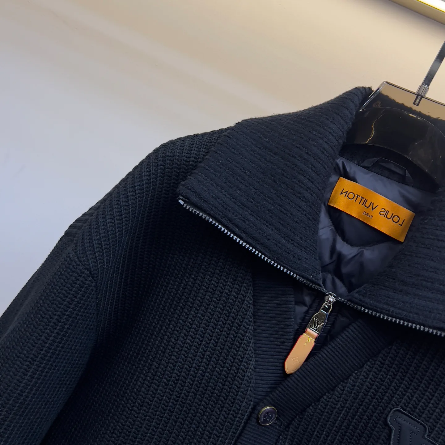 Куртки И Пуховики Женские Louis Vuitton 844166