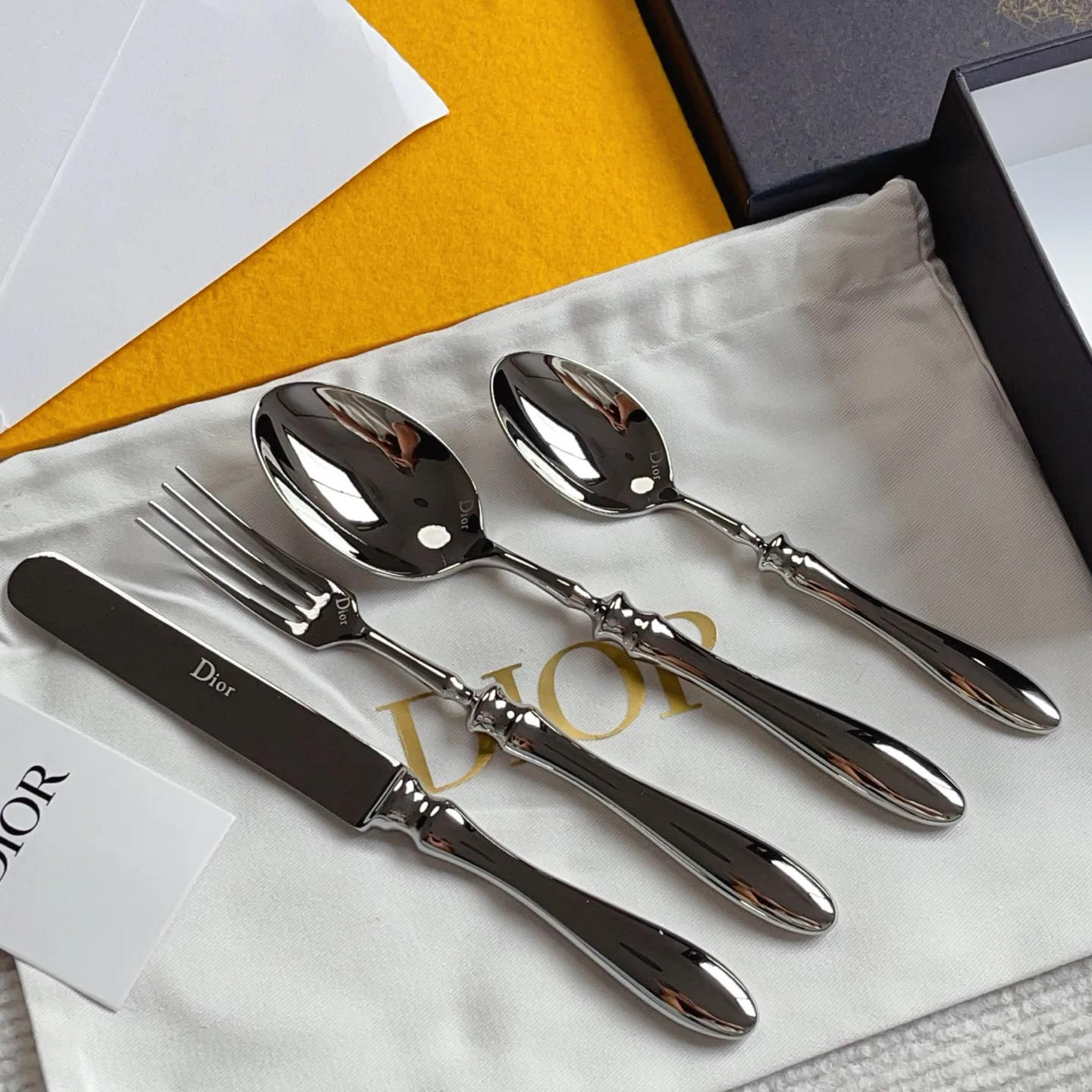 Посуда Christian Dior 3773256