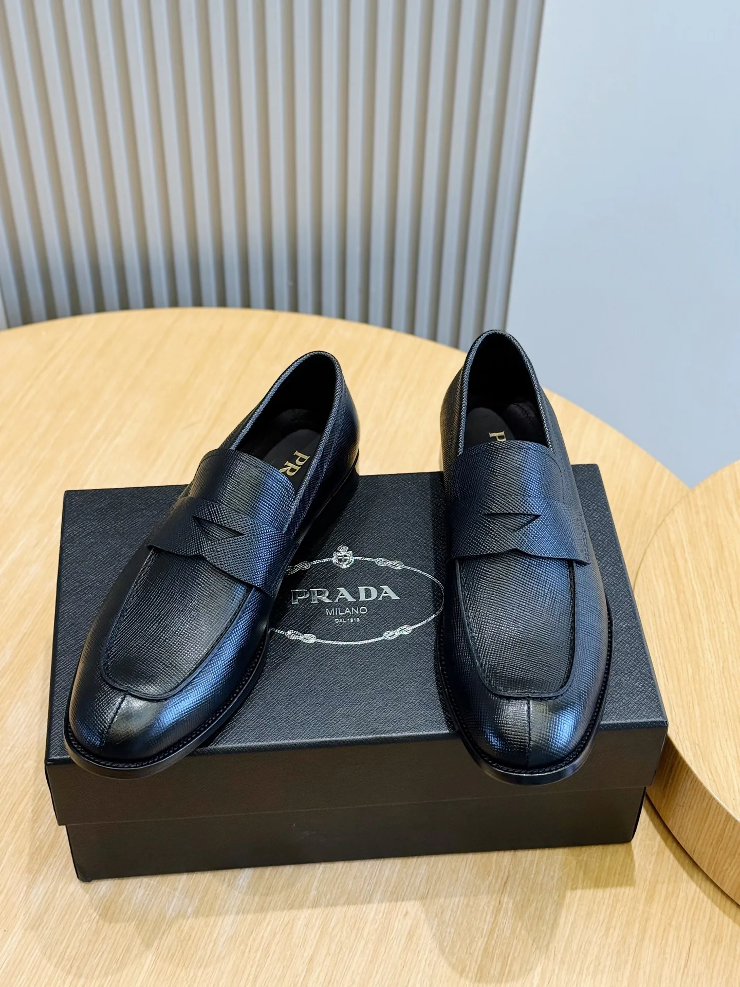Лоферы И Туфли Мужские Prada 18139697