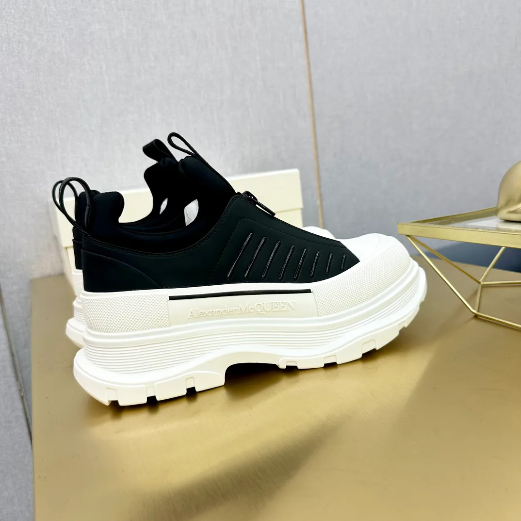 Кроссовки Женские Alexander Mcqueen 18397476