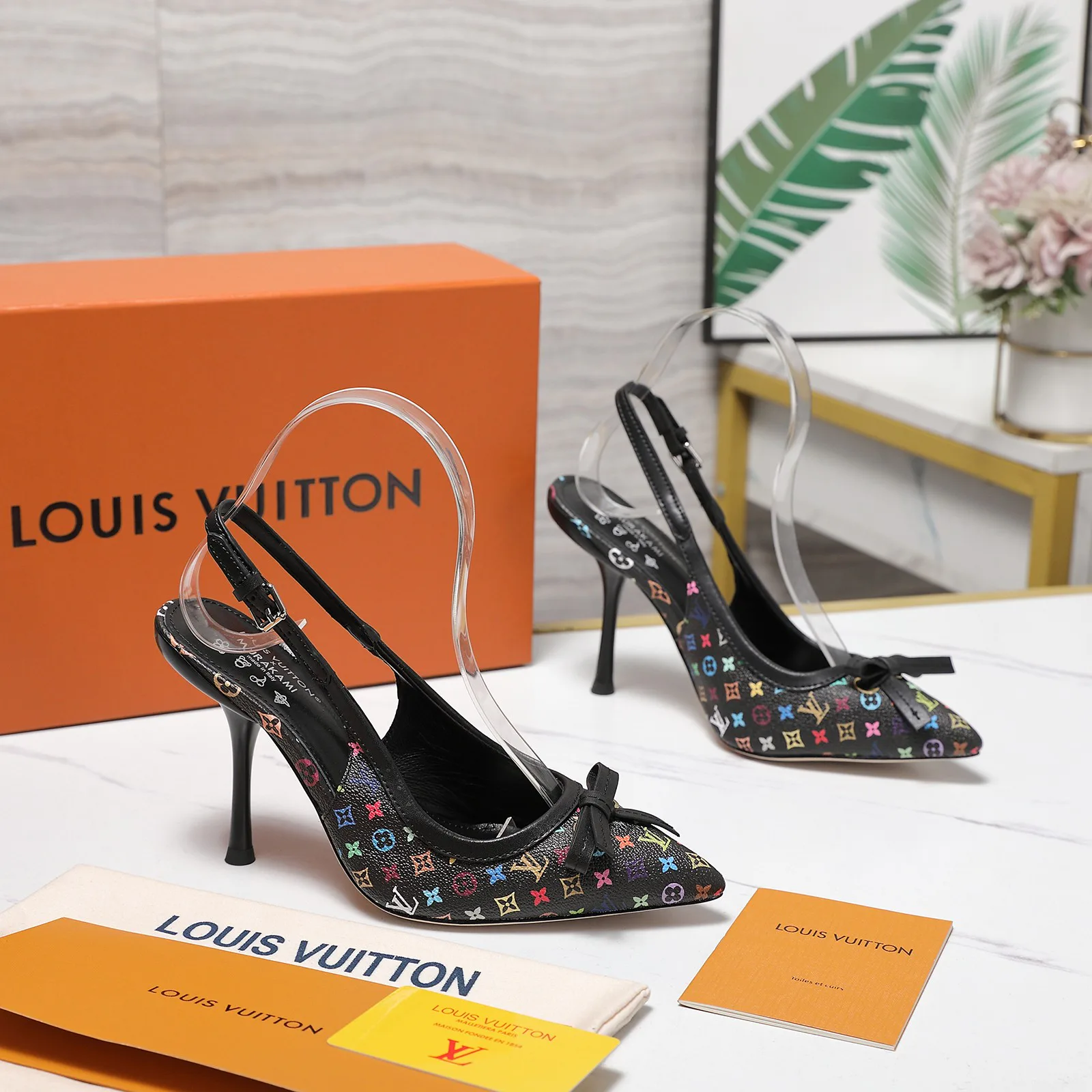 Туфли Женские Louis Vuitton 10250853