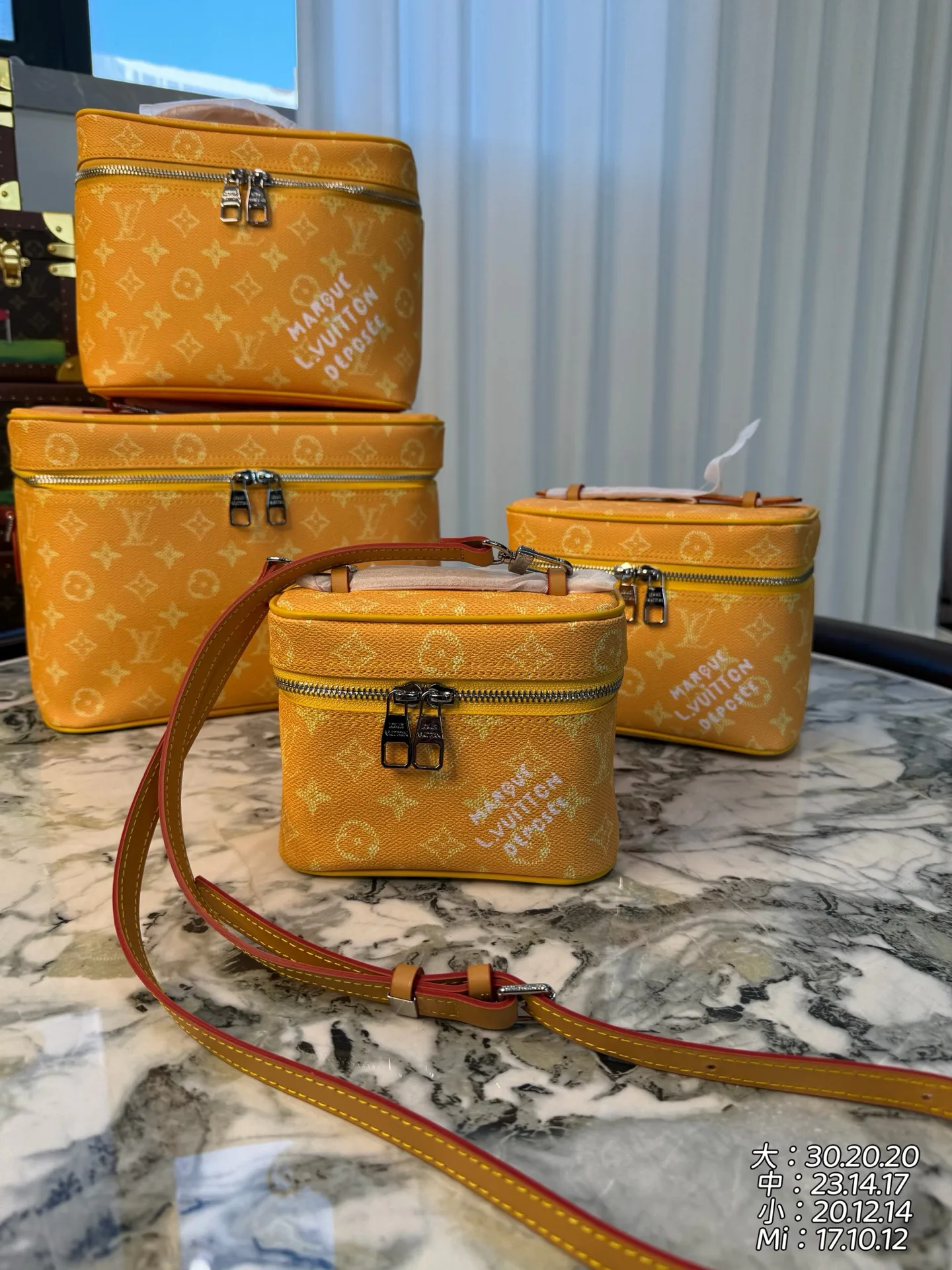 Дорожные Сумки Женские Louis Vuitton 1853491