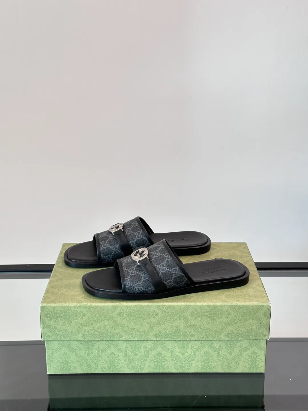 Шлепанцы Мужские Gucci 28593