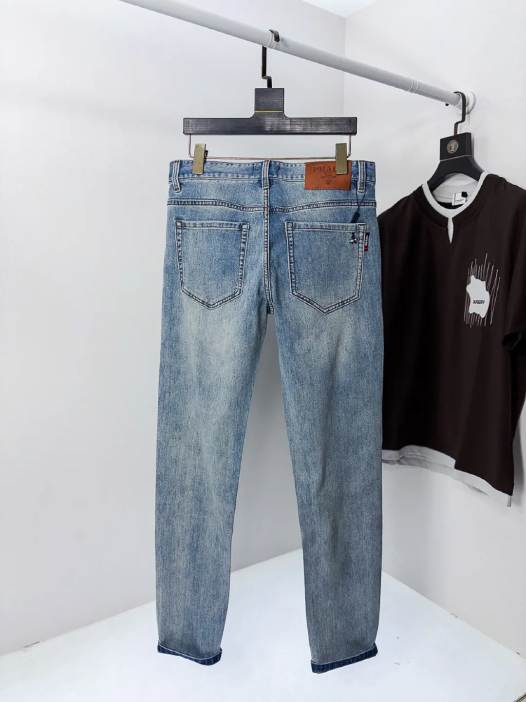 Джинсы Мужские Prada 12764063