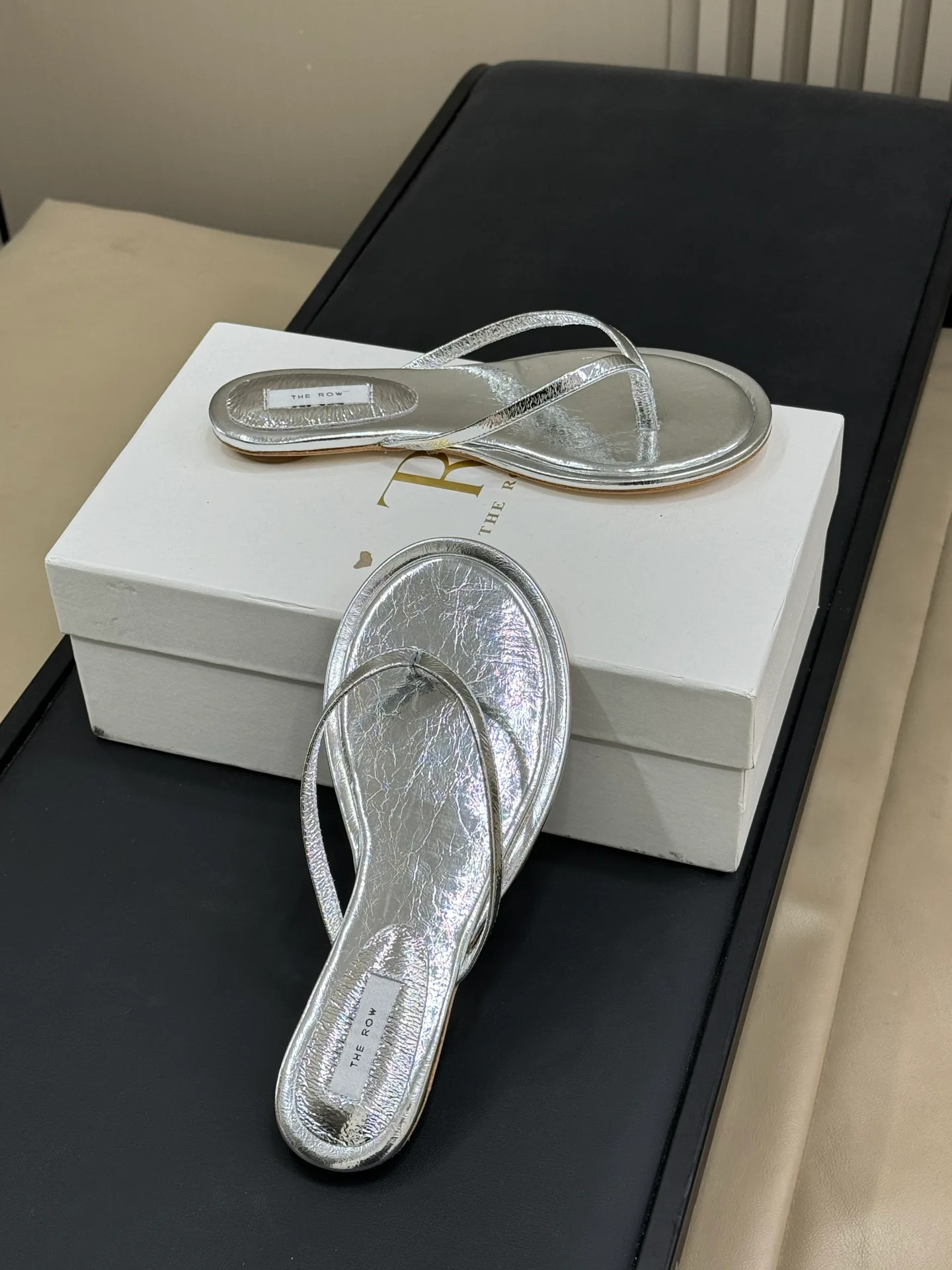 Шлепанцы Женские The Row 23648