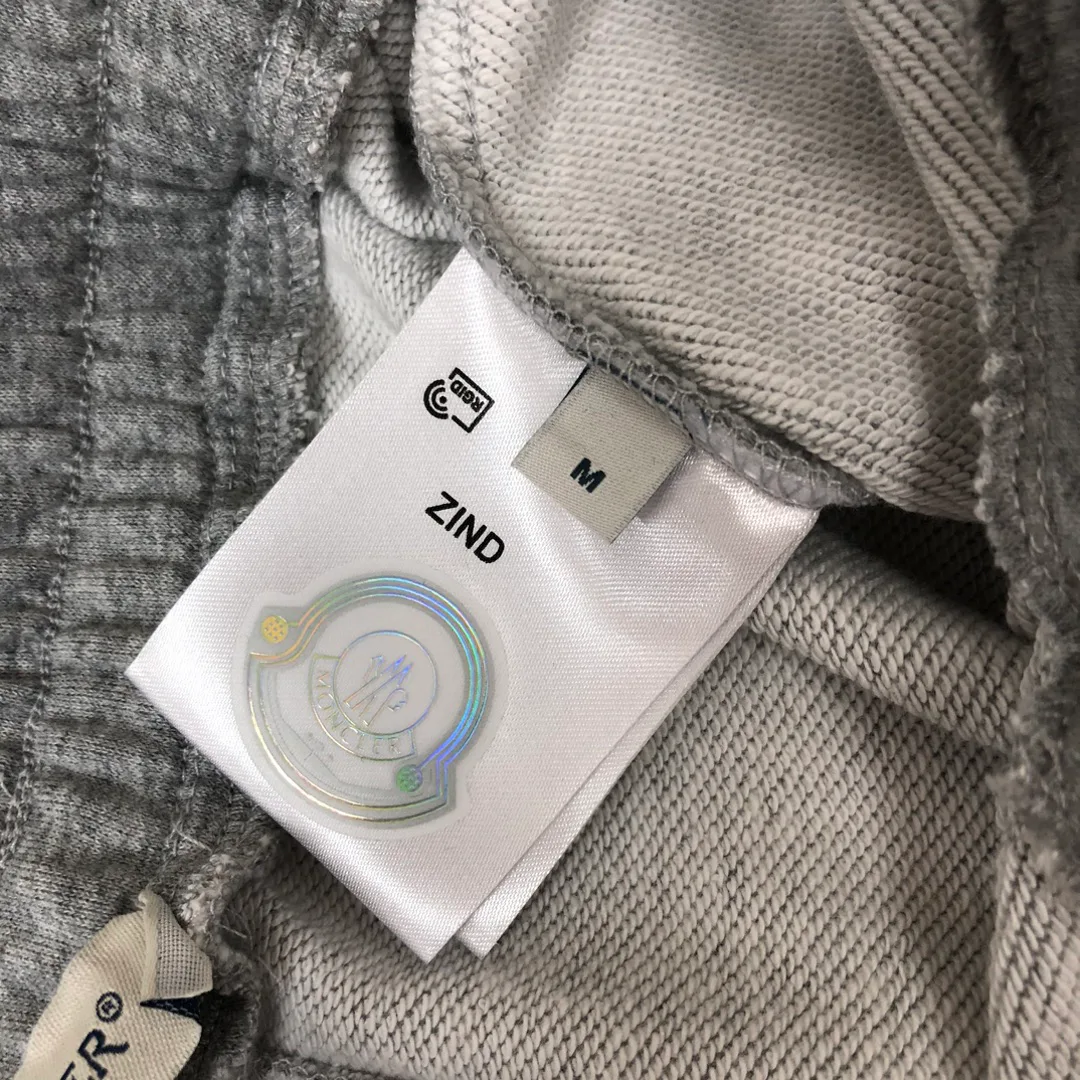 Шорты Женские Moncler 11615940