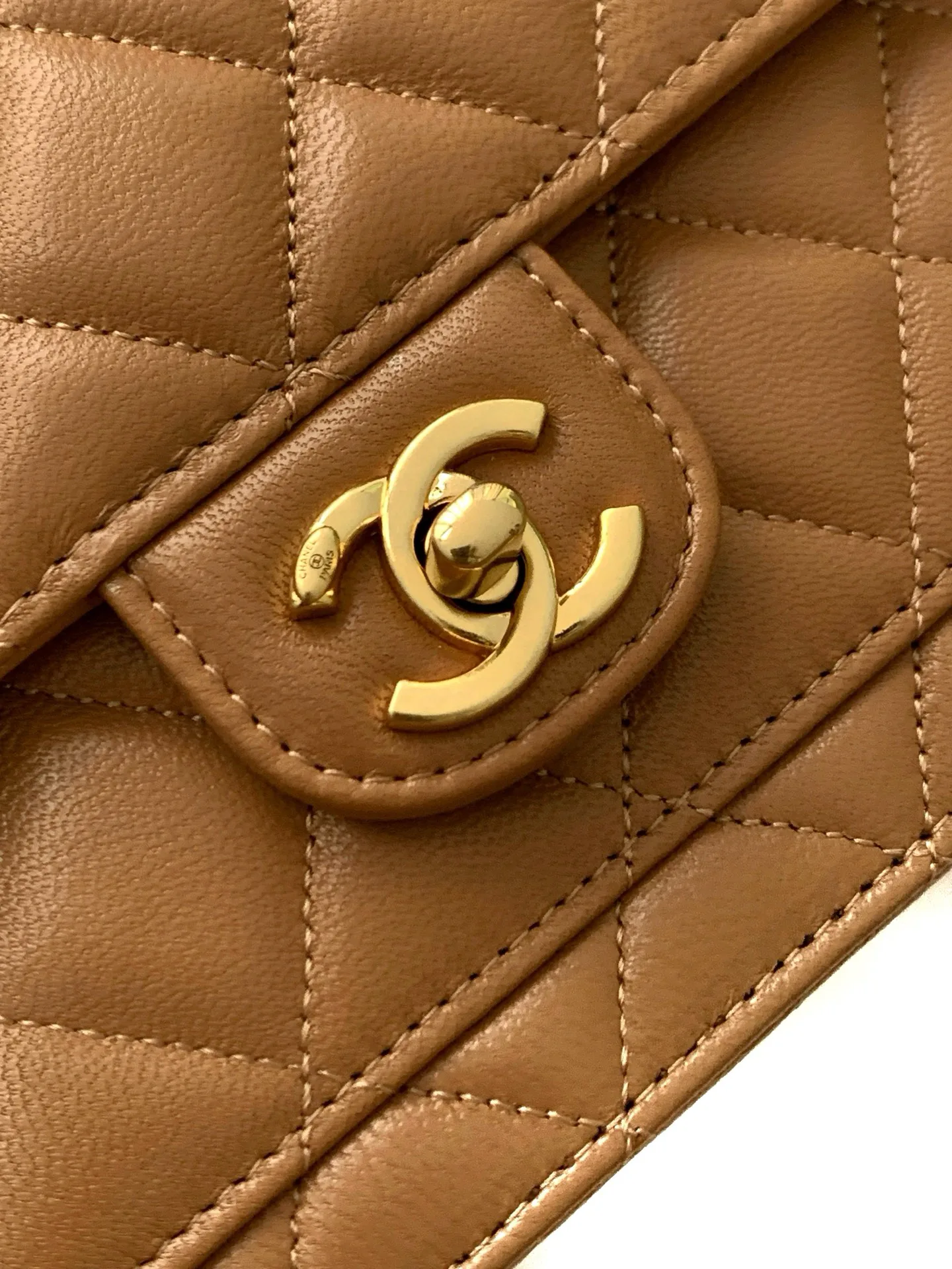 Классические Сумки Женские Chanel 12605774