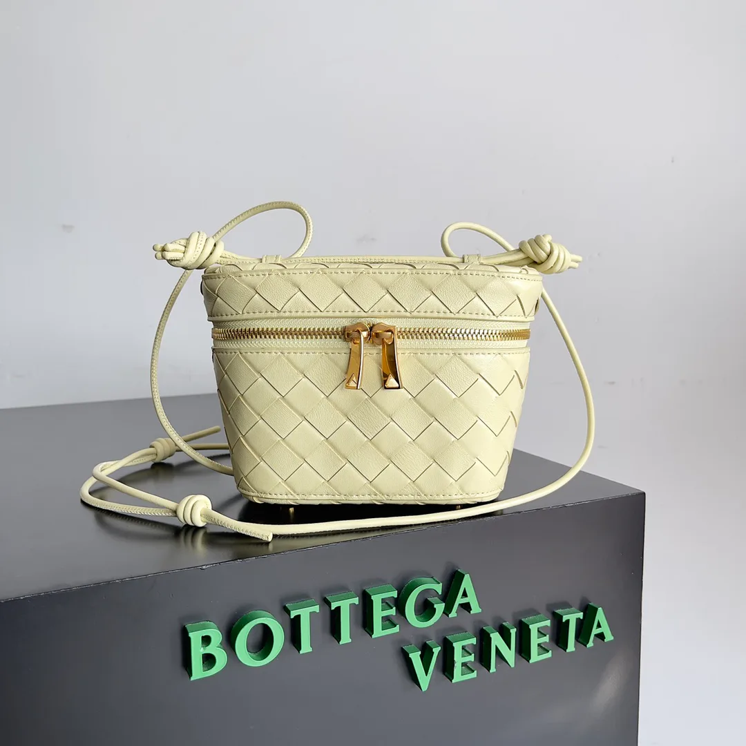 Классические Сумки Женские Bottega Veneta 17825283