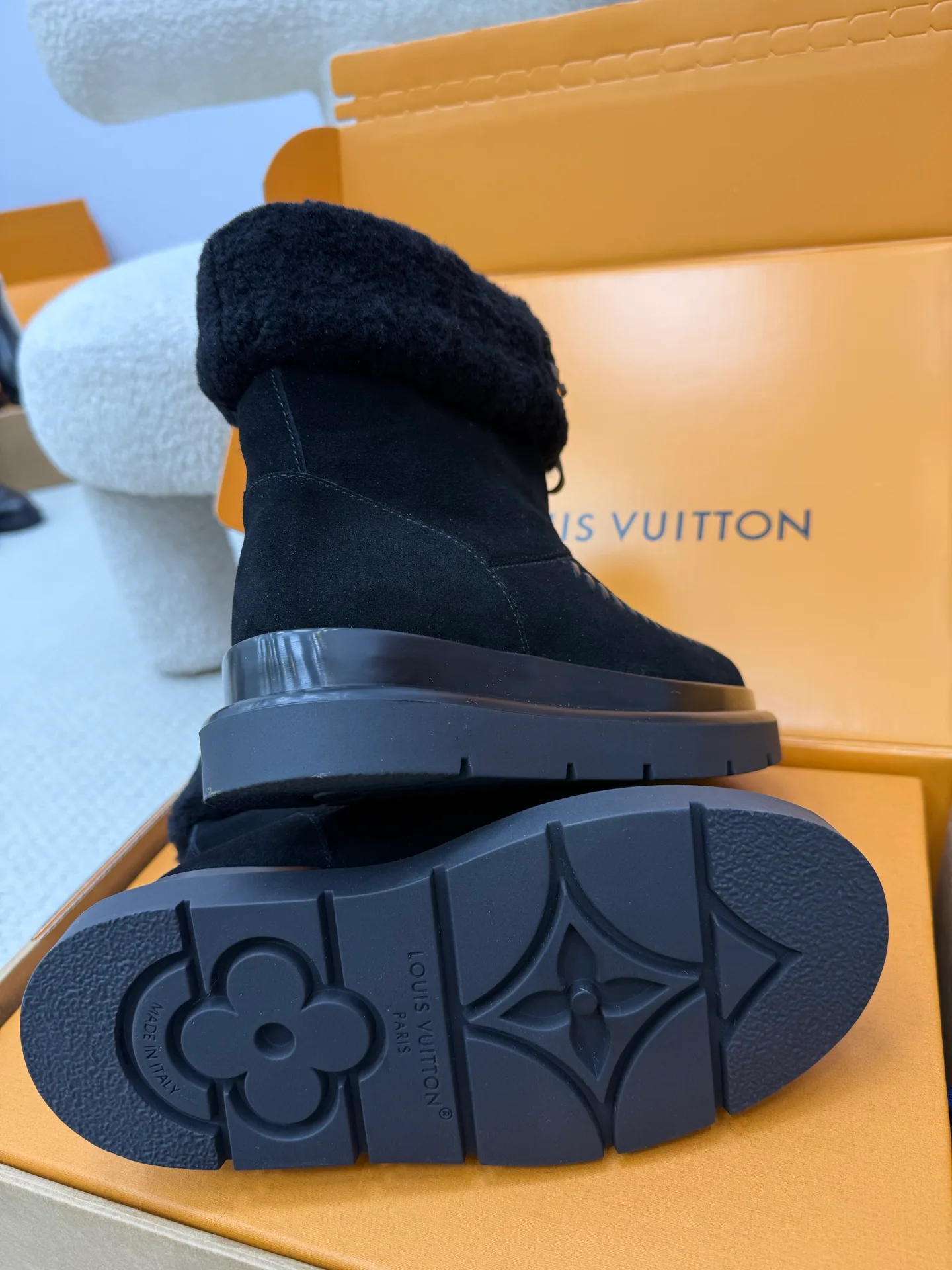 Угги Женские Louis Vuitton 808231