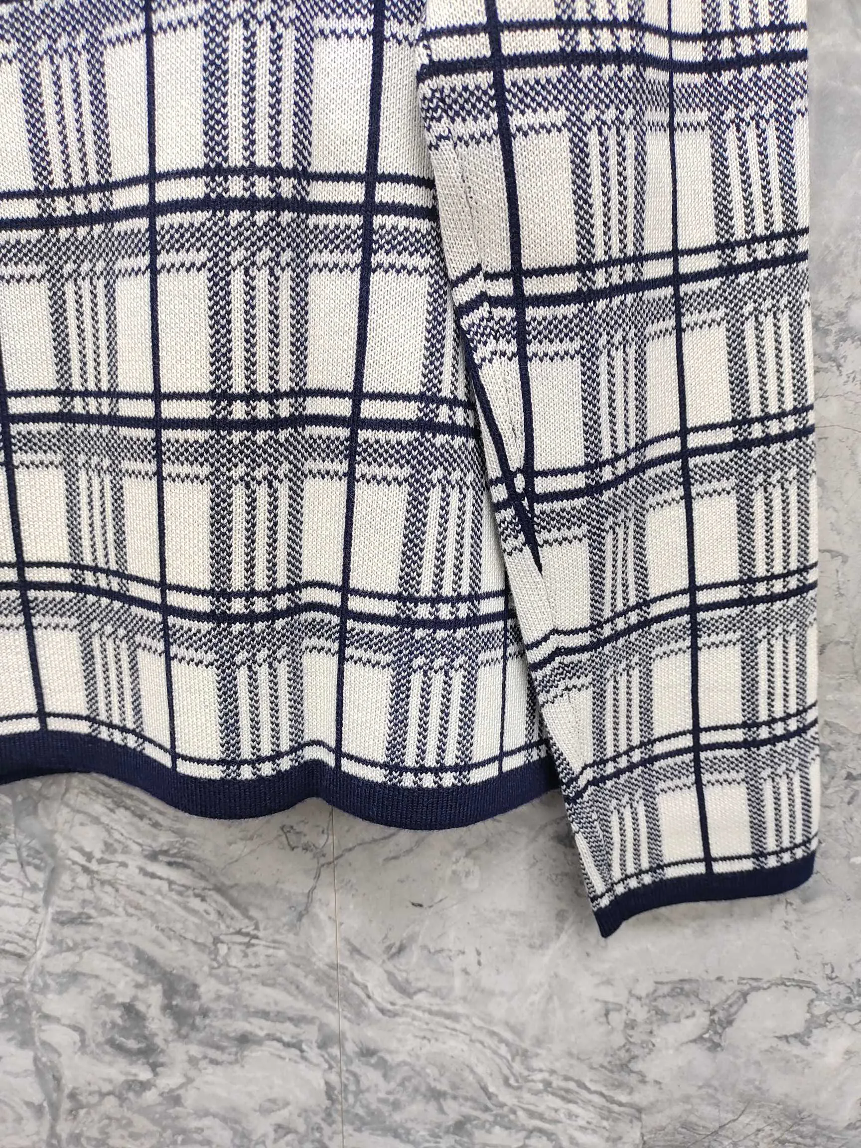 Джемперы И Свитеры Женские Burberry 18417246