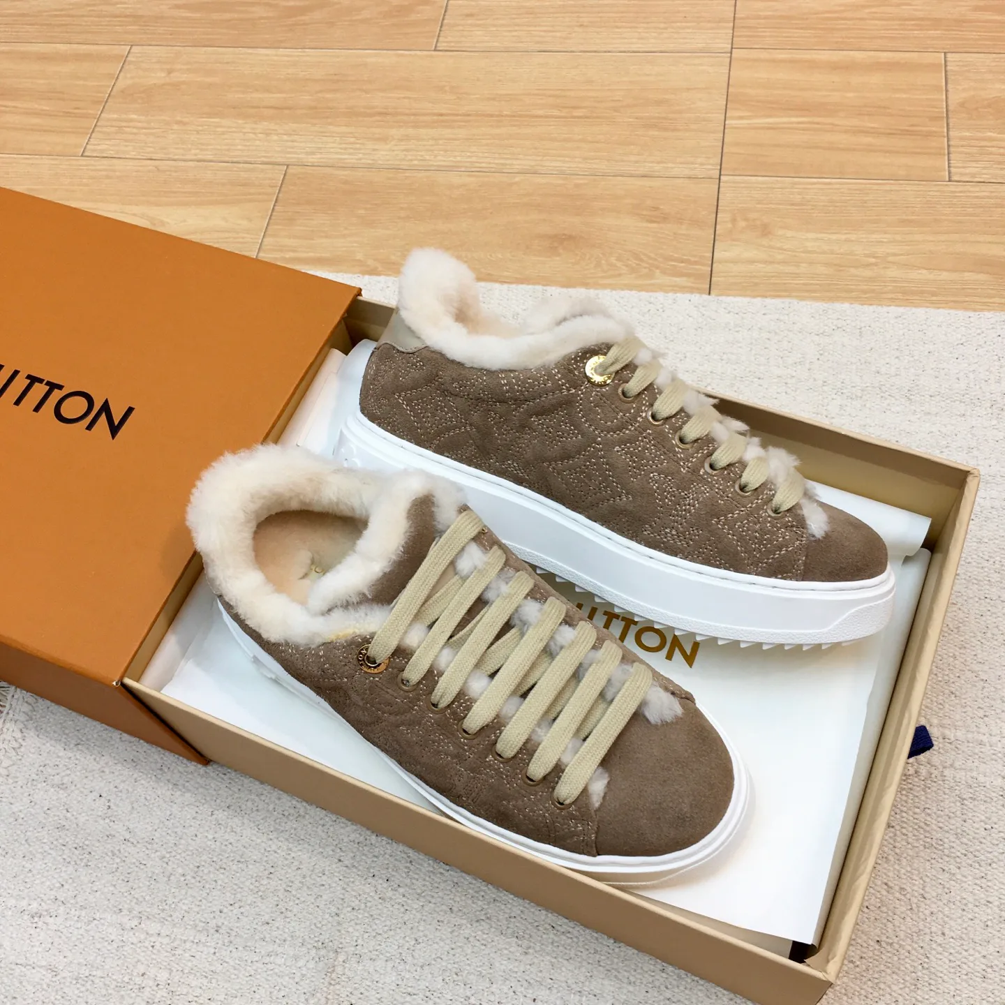 Кеды Женские Louis Vuitton 732228