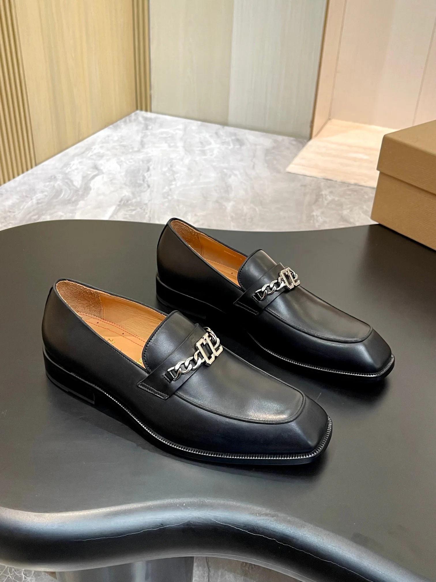 Лоферы И Туфли Мужские Christian Louboutin 18119118
