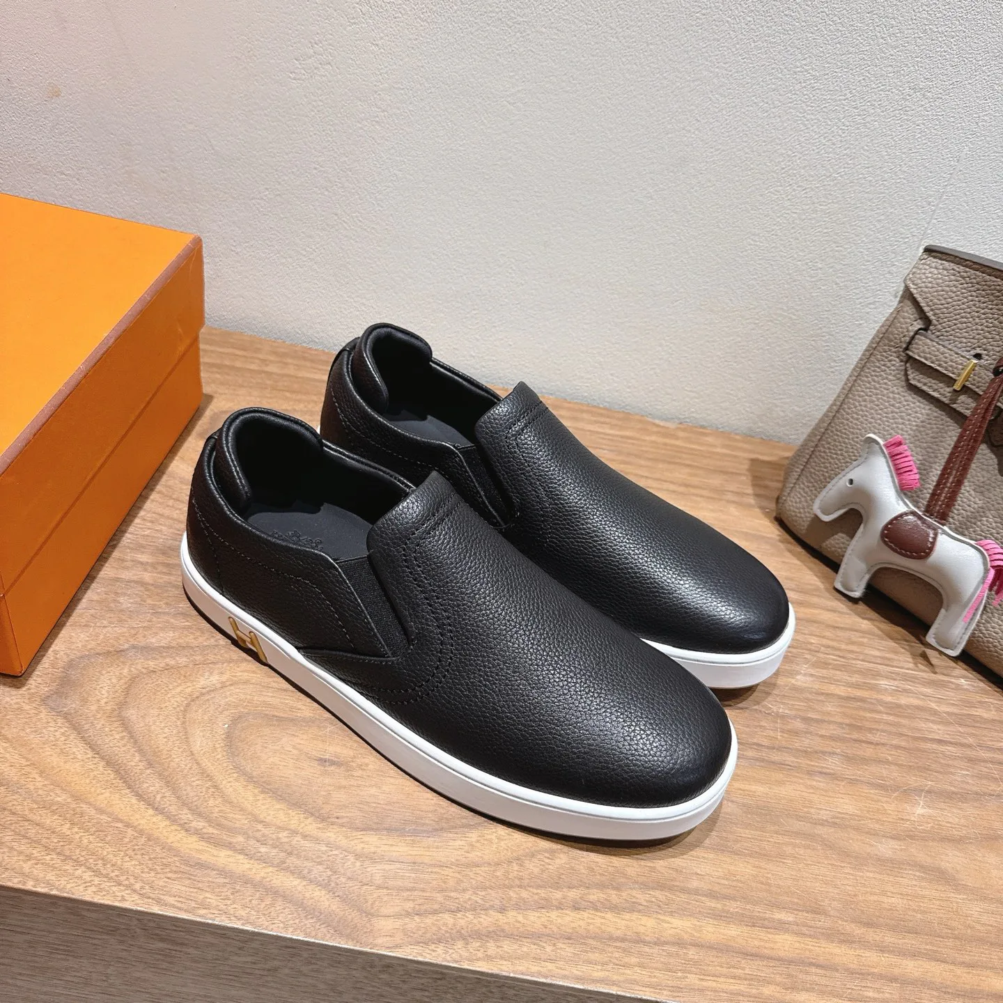 Кроссовки Мужские Hermes 14343197