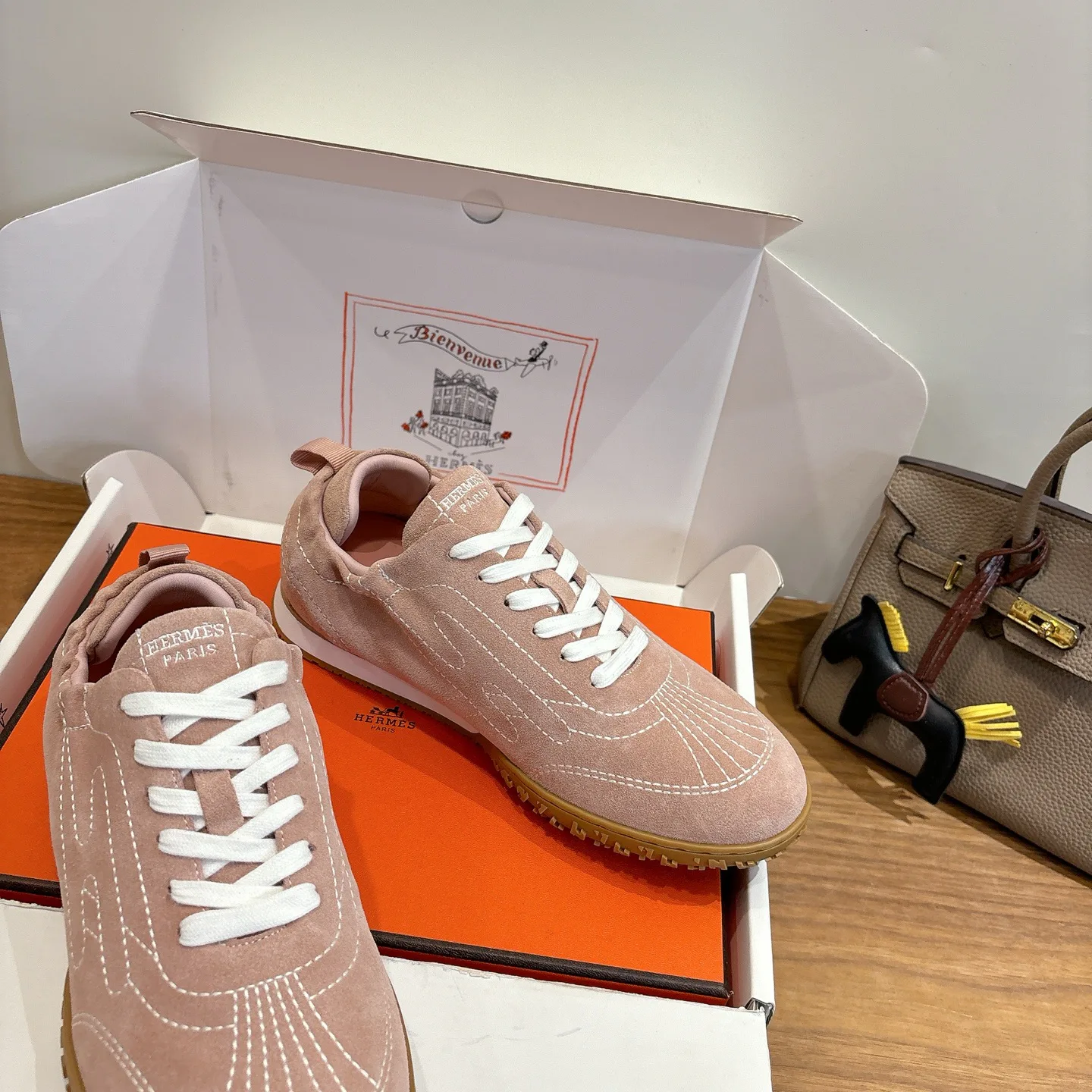 Кроссовки Женские Hermes 11891952