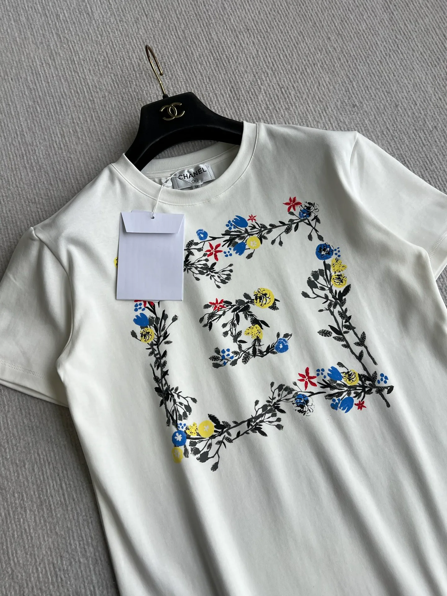 Футболки Женские Chanel 5245920