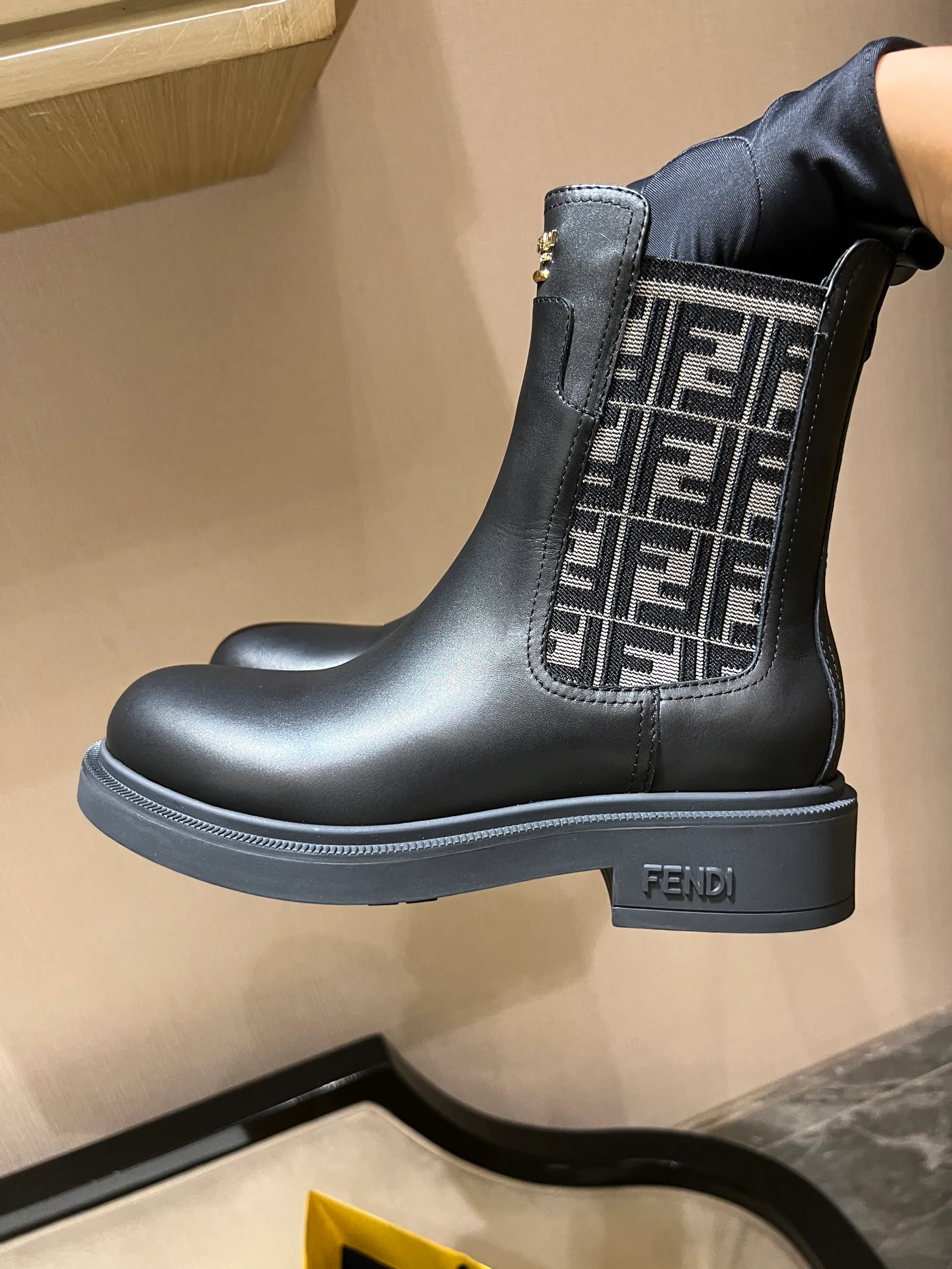 Ботинки Женские Fendi 97293